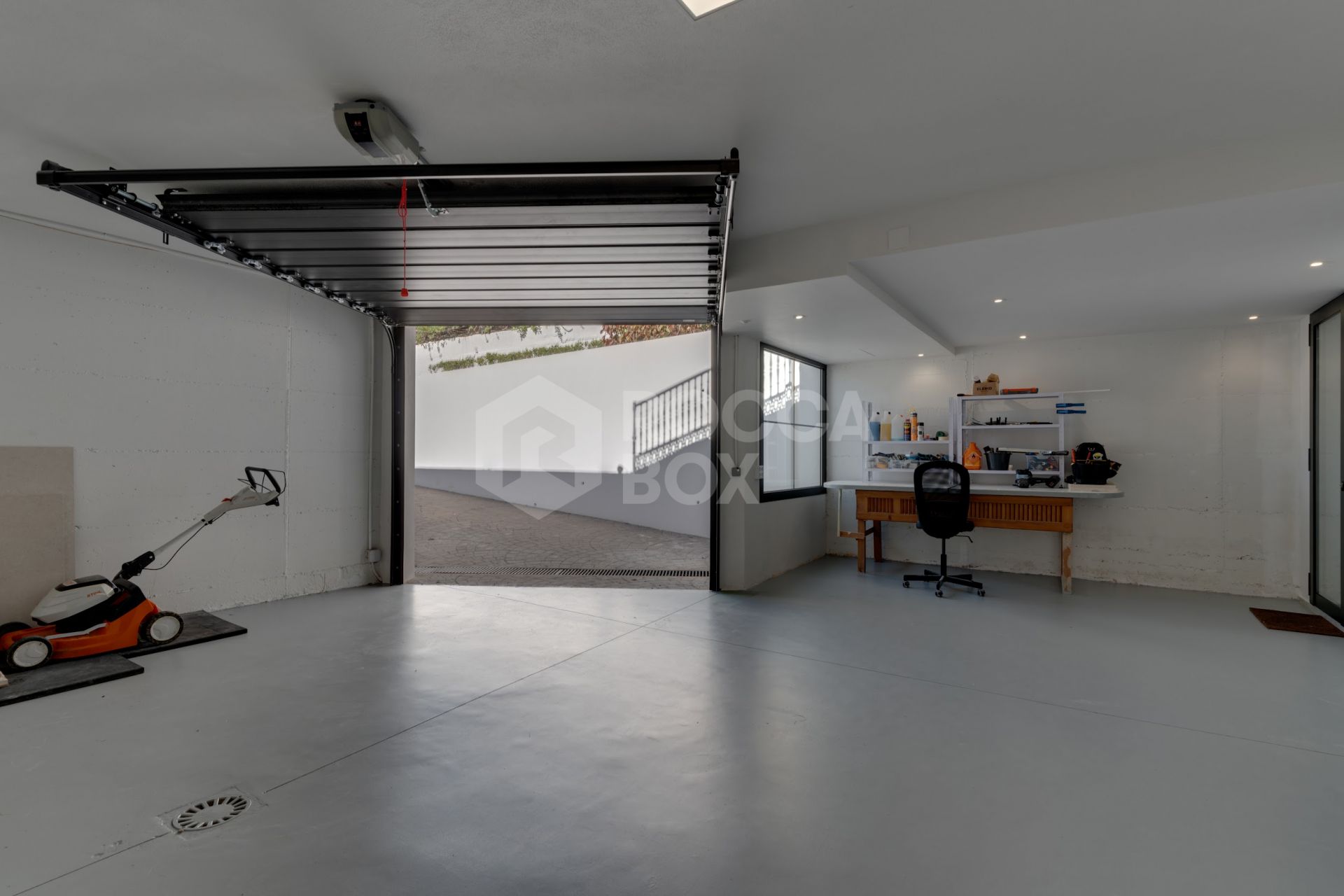 Villa Cisne - Fantastic villa on a sunny plot in Nueva Andalucia