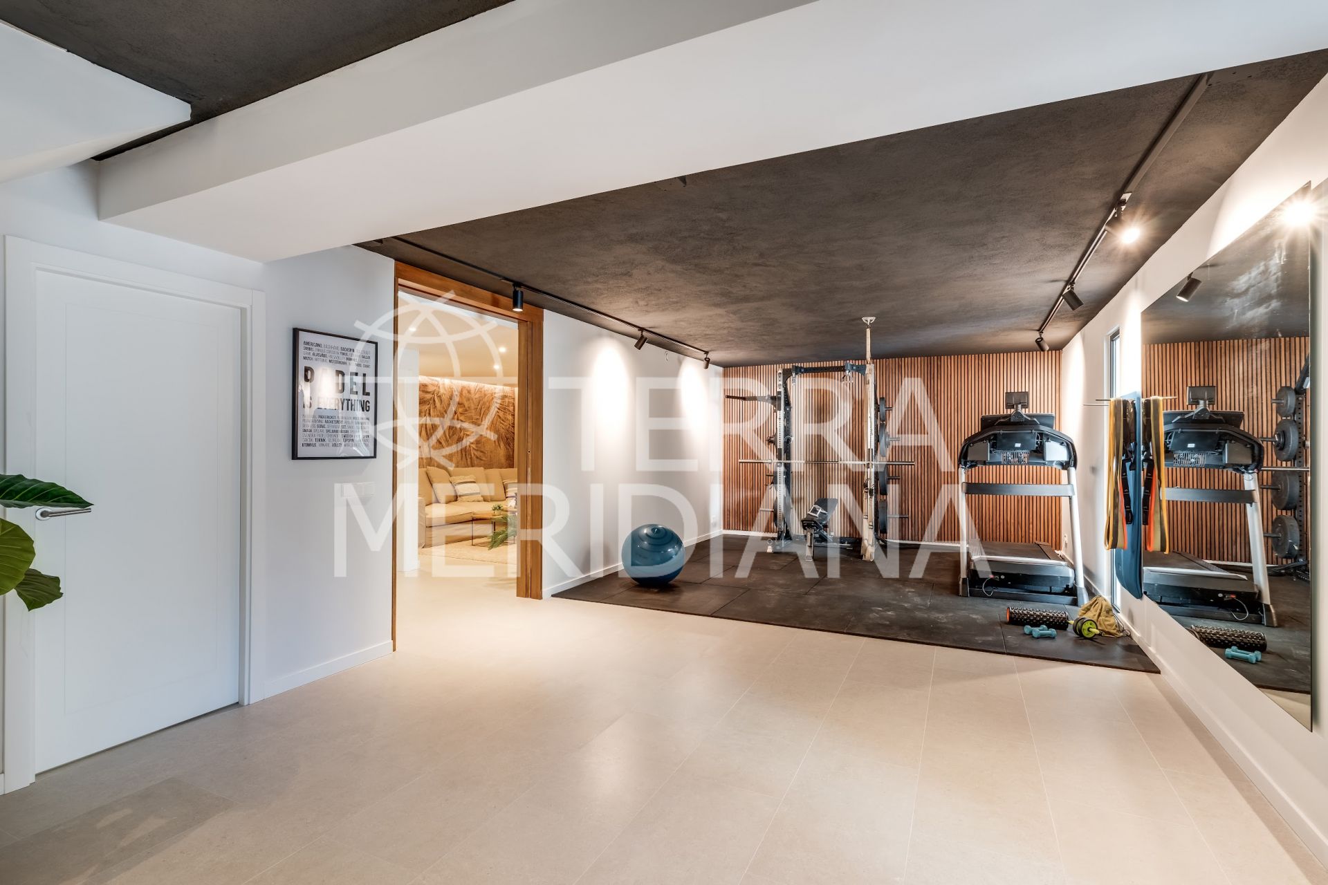 Villa in Supermanzana H, Marbella