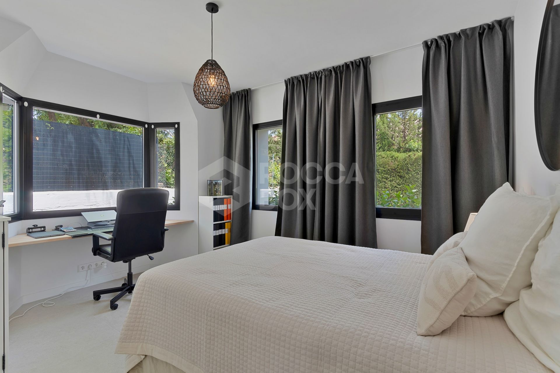 Villa Cisne - Fantastic villa on a sunny plot in Nueva Andalucia