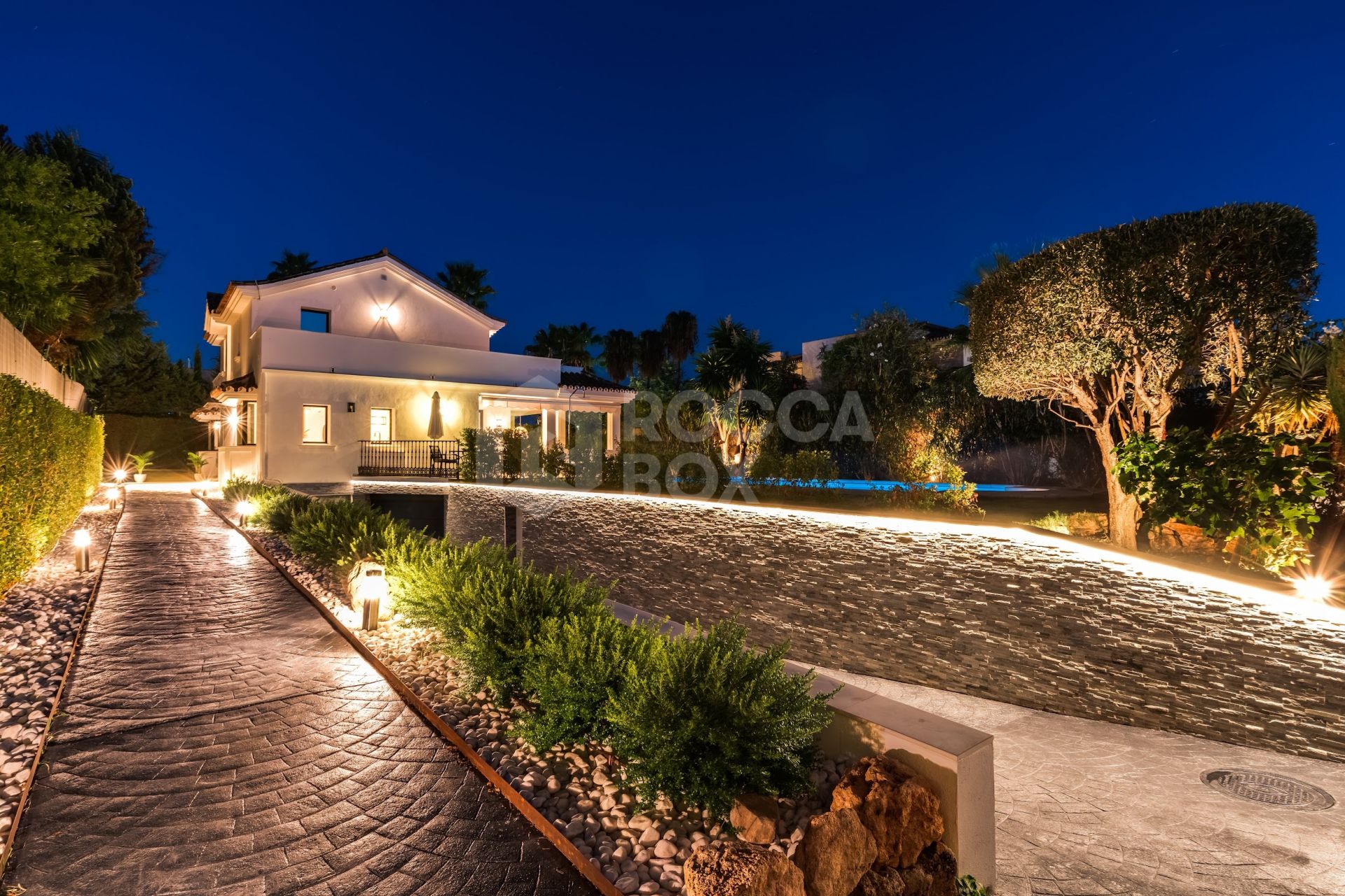 Villa Cisne - Fantastic villa on a sunny plot in Nueva Andalucia