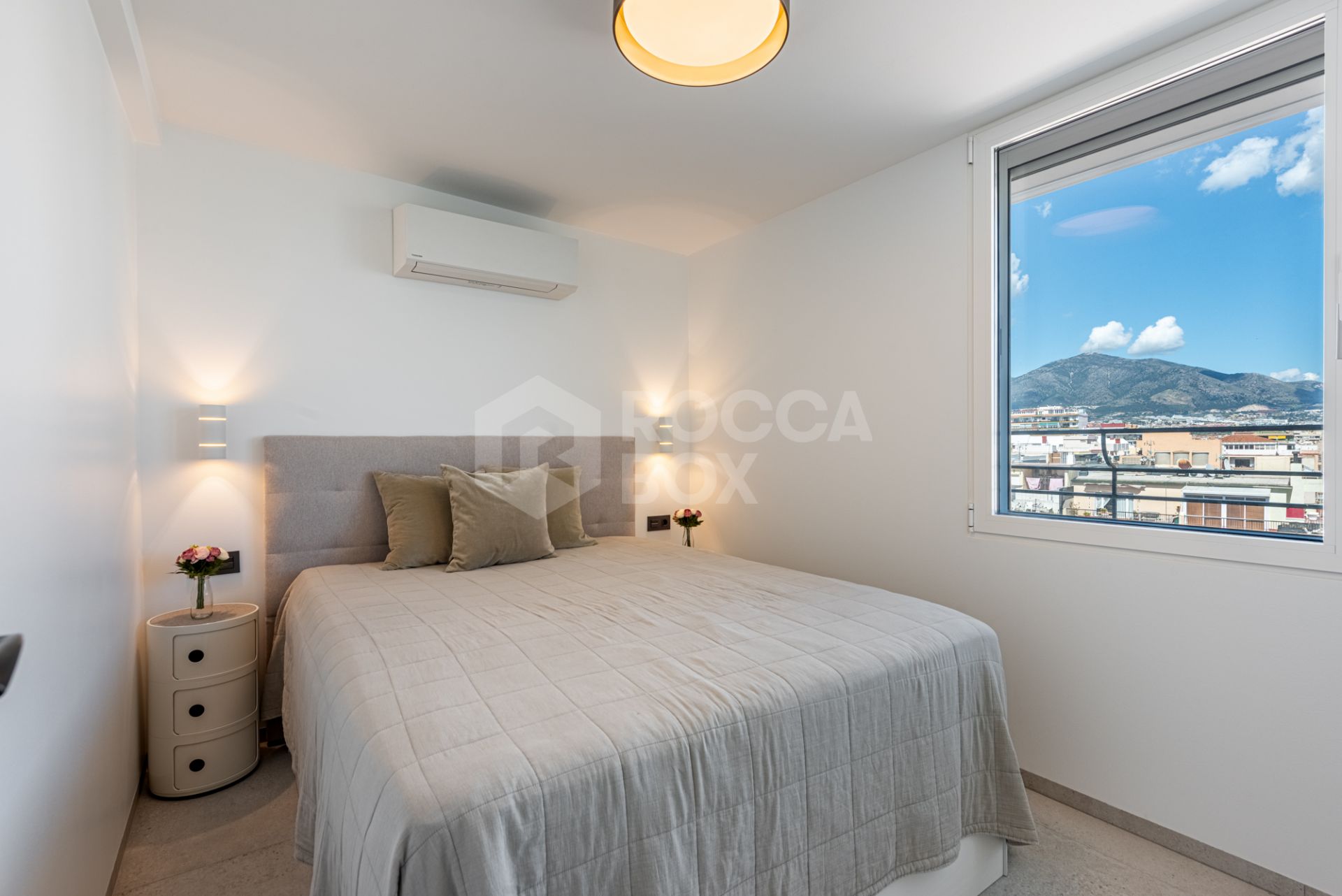 Unique Luxury 4-Bedroom Penthouse in Fuengirola Centro