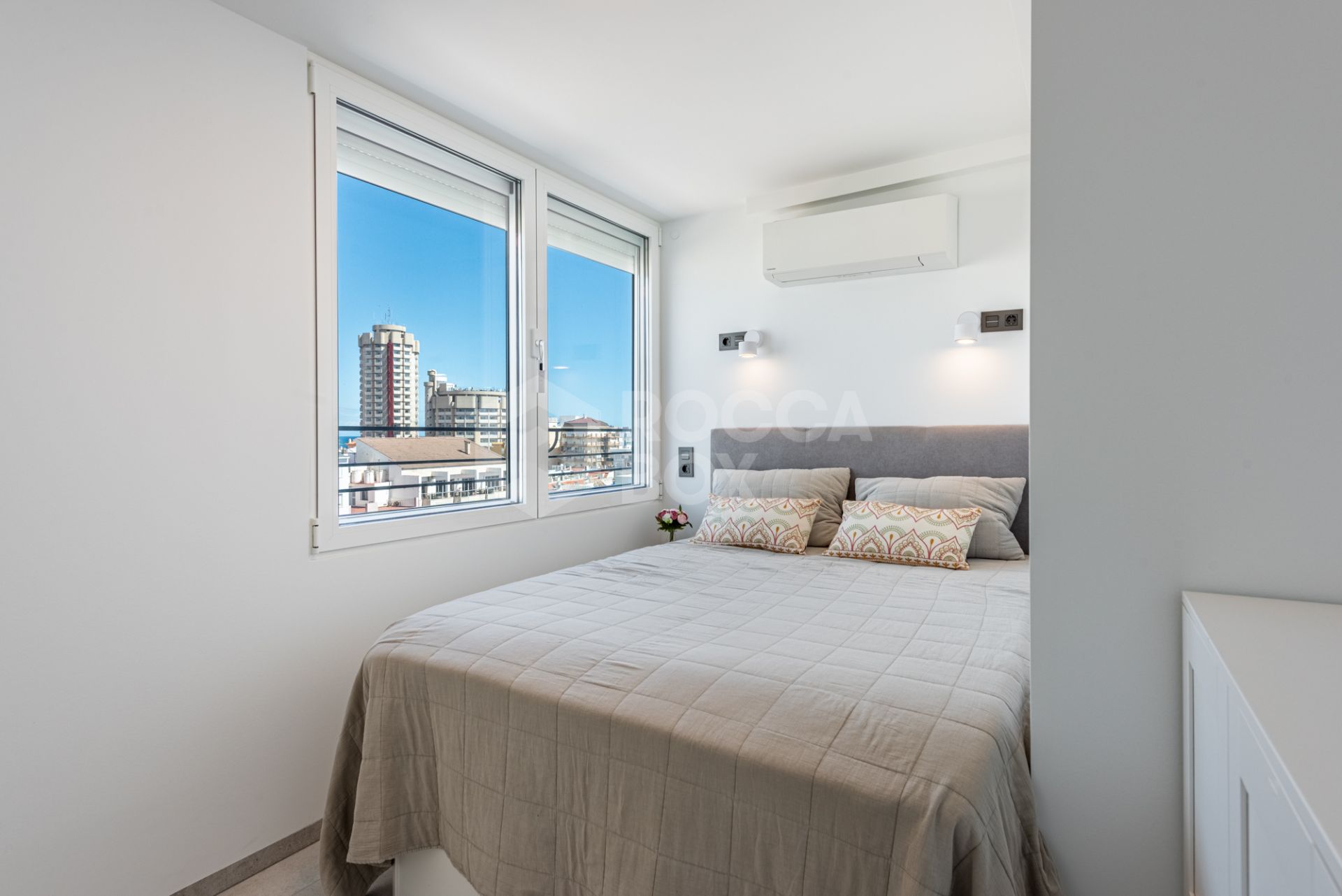 Unique Luxury 4-Bedroom Penthouse in Fuengirola Centro
