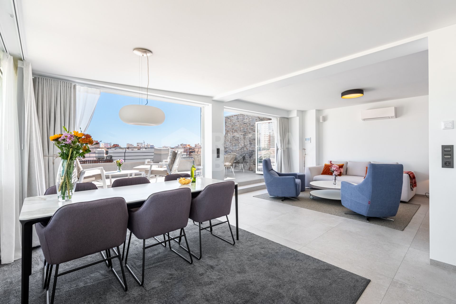 Unique Luxury 4-Bedroom Penthouse in Fuengirola Centro