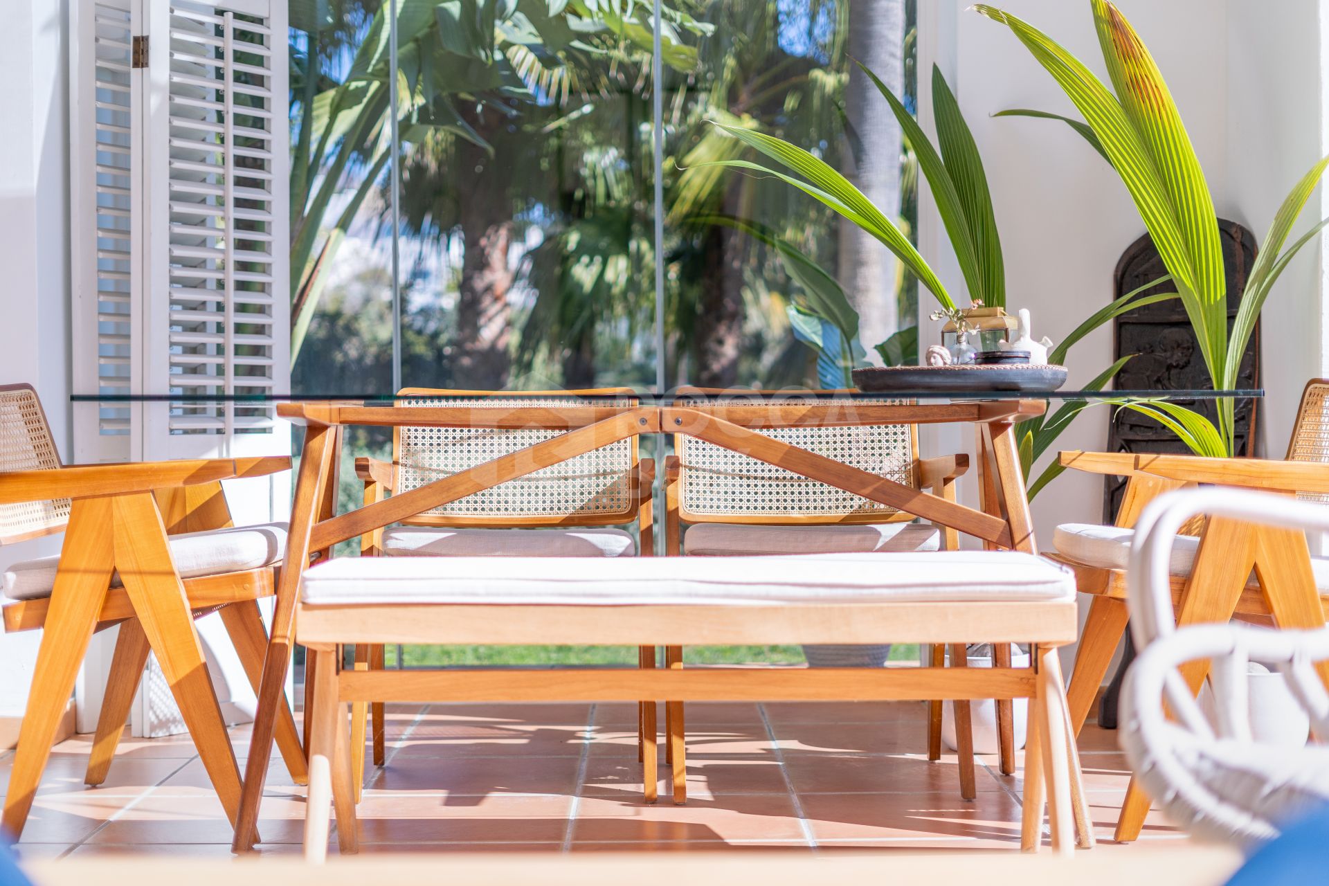 Beautiful new renovated apartment with a large garden in Alcazaba Lagoon