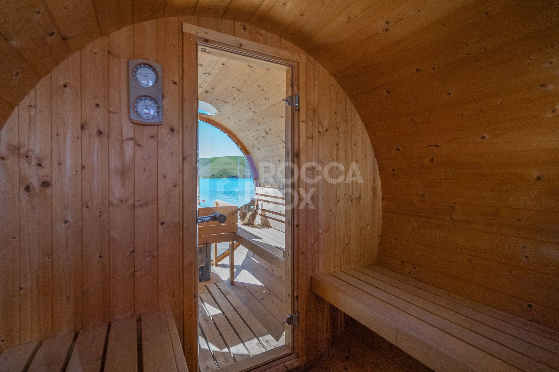 Beautiful new renovated apartment with a large garden in Alcazaba Lagoon