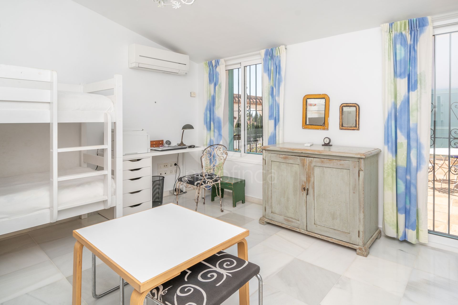 Villa in Estepona