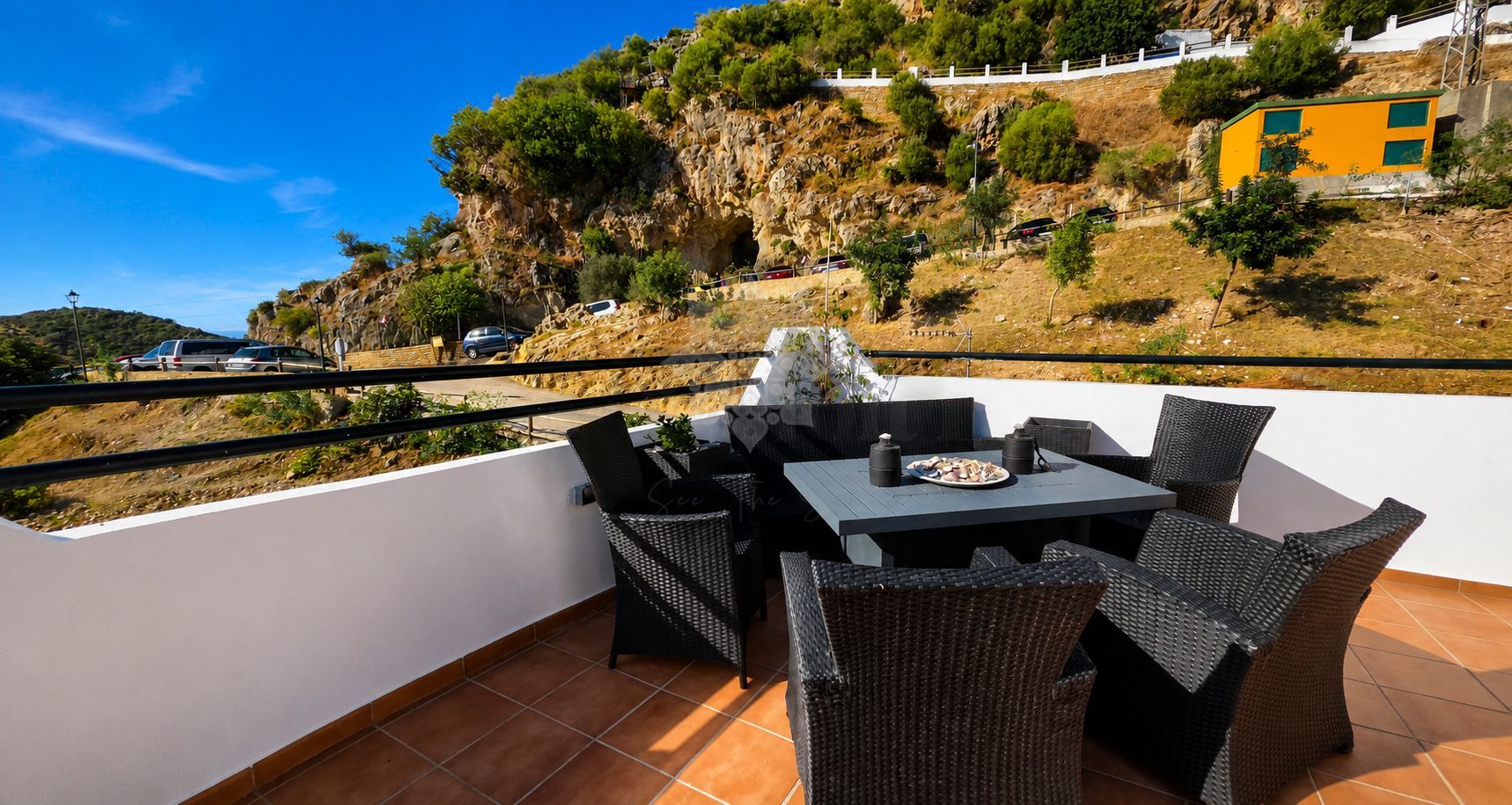 Semi Detached House in Casares Pueblo, Casares