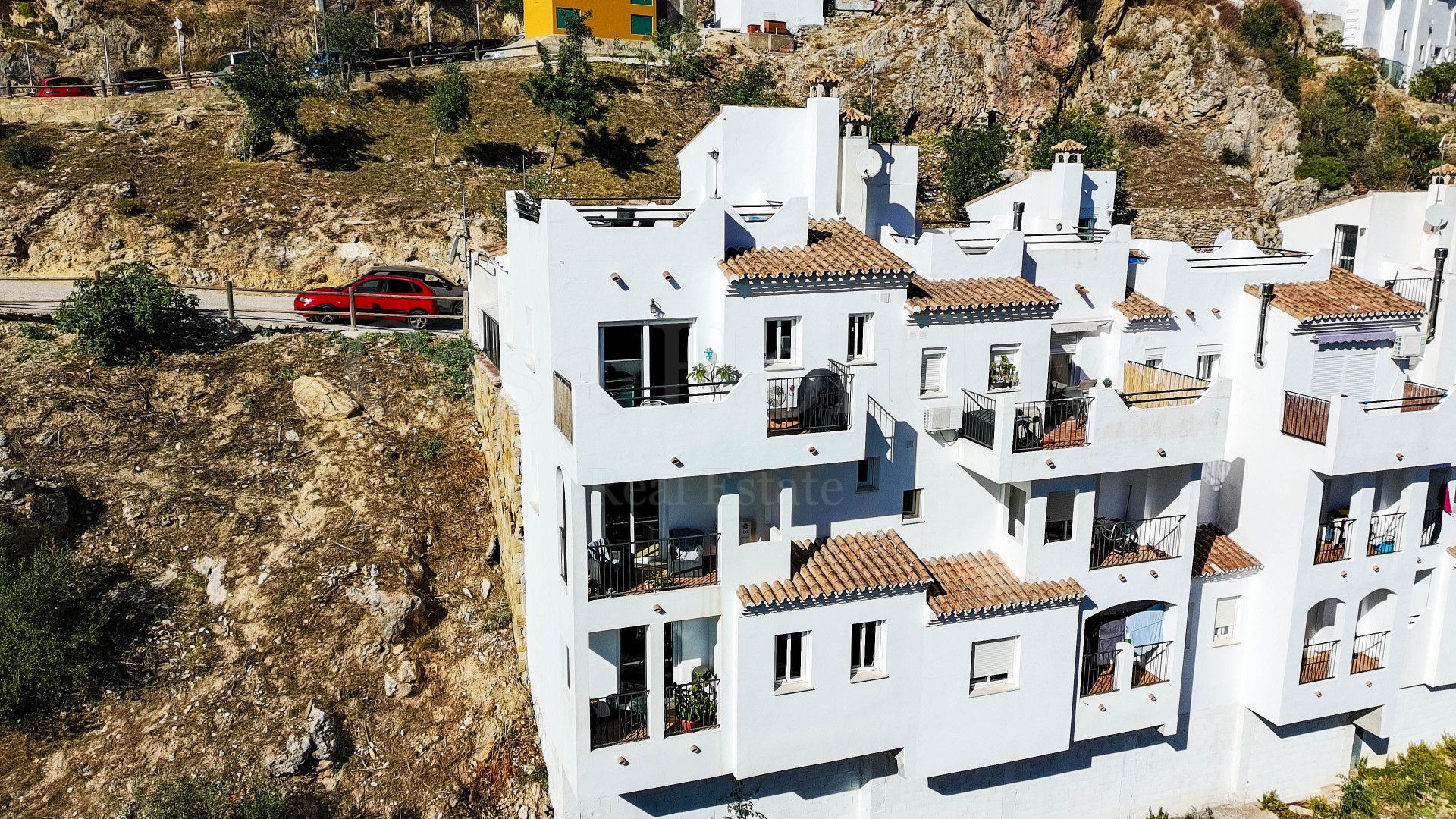 Semi Detached House in Casares Pueblo, Casares