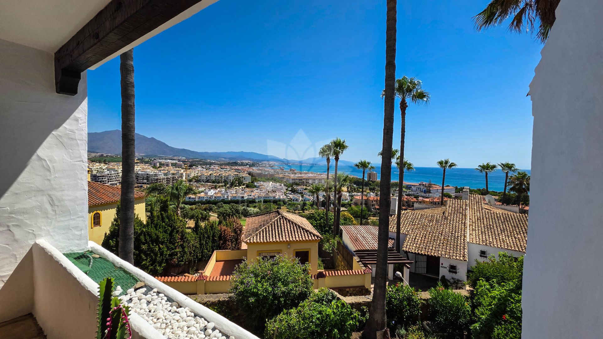 Town House in La Duquesa, Manilva