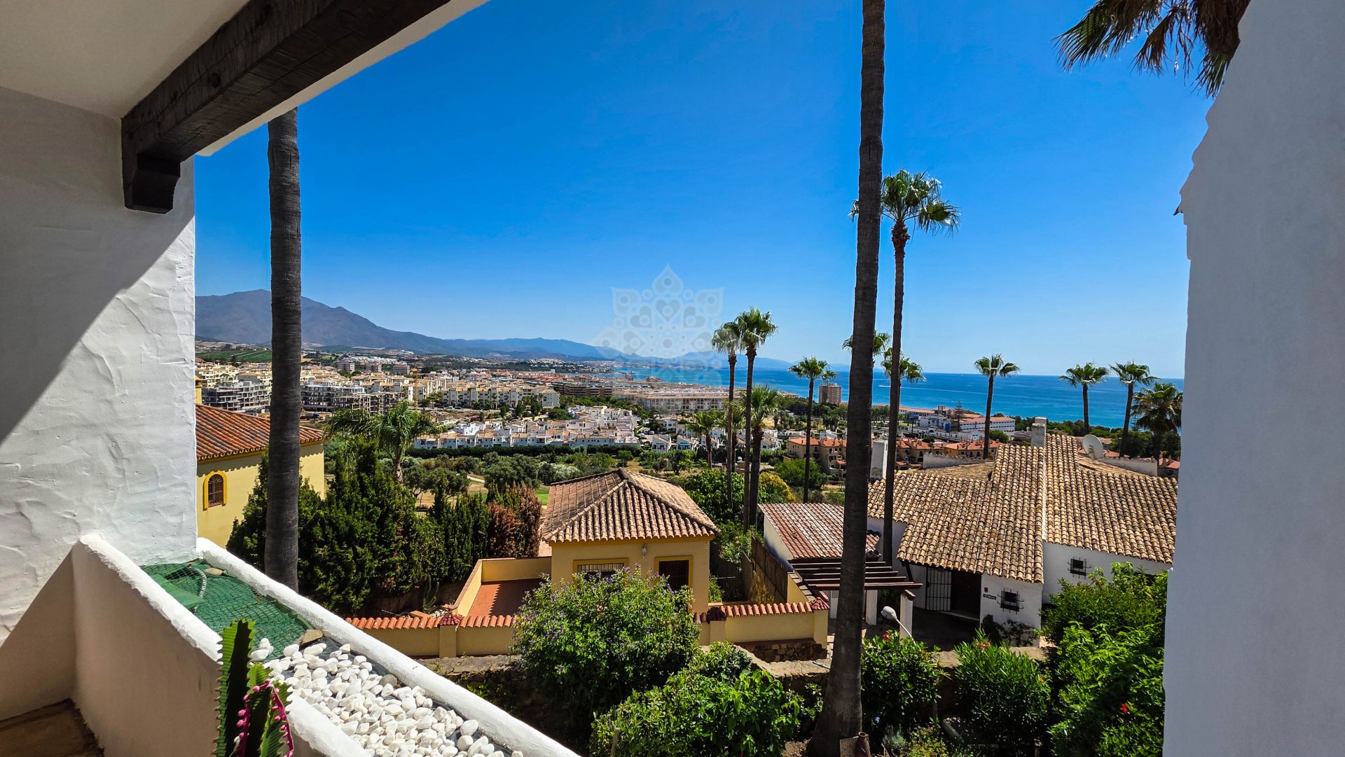 Town House in La Duquesa, Manilva