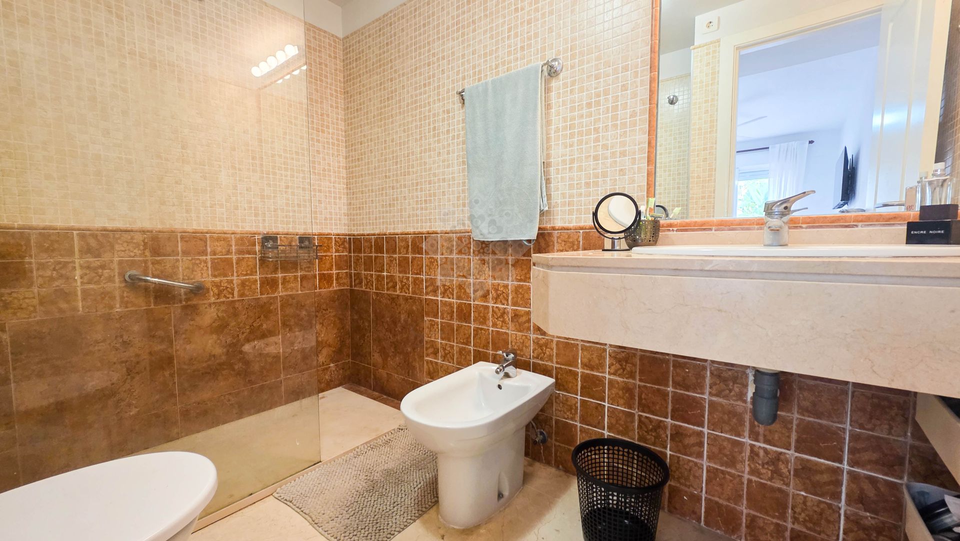 Apartamento Planta Baja en La Duquesa, Manilva
