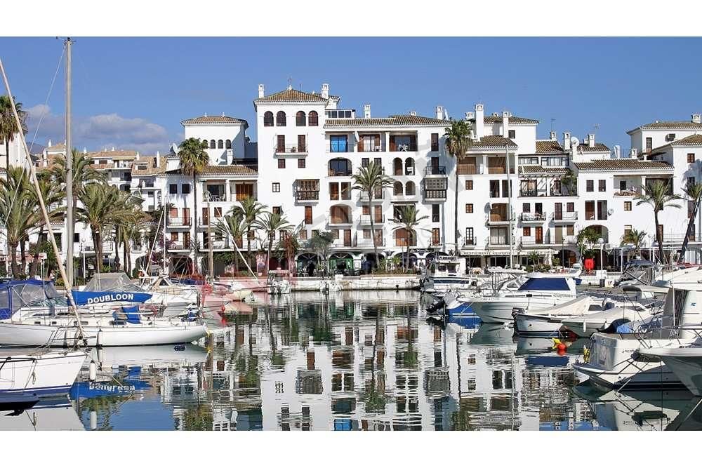 Ground Floor Apartment in La Duquesa, Manilva