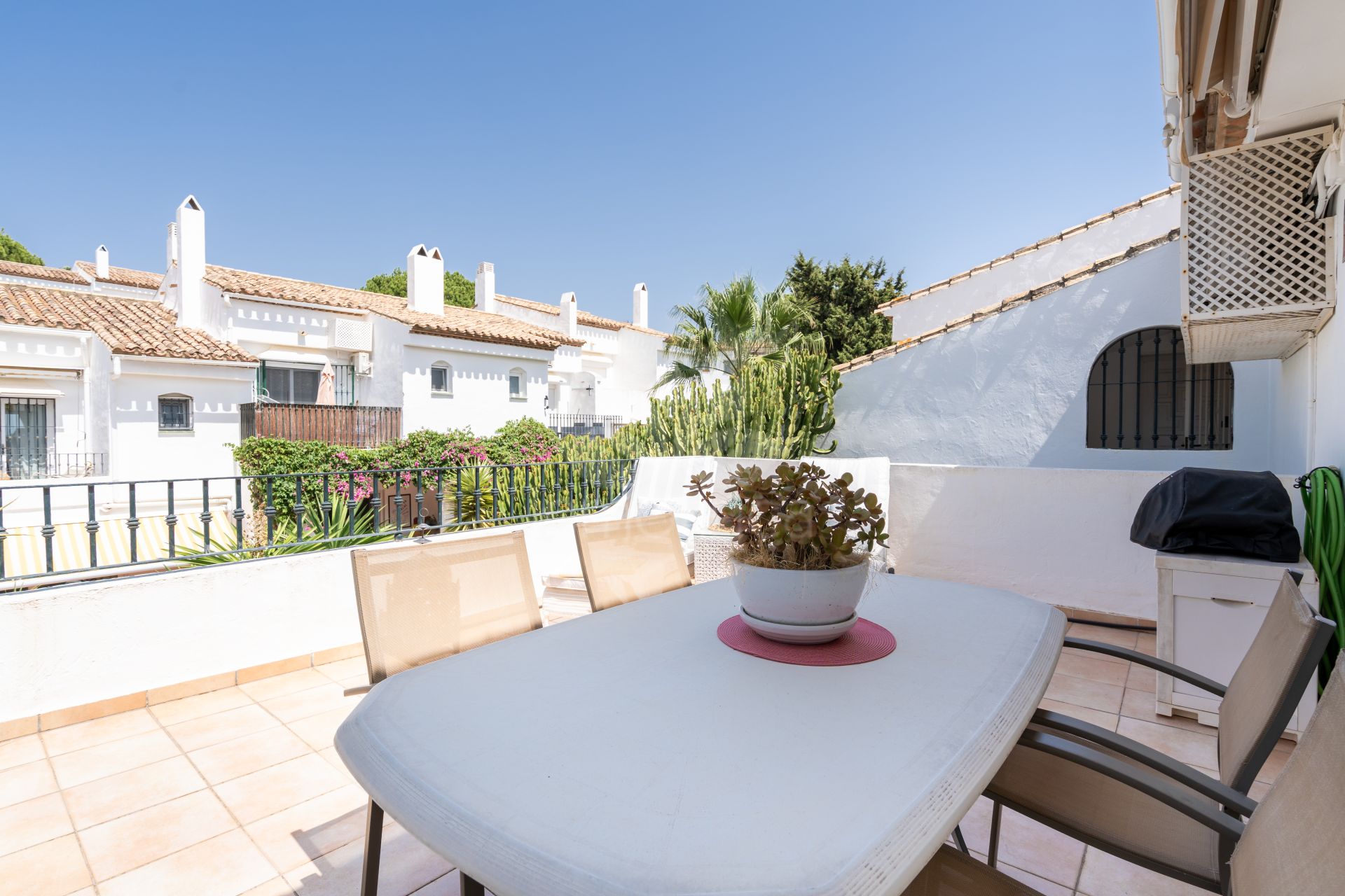 Ático en El Paraiso, Estepona