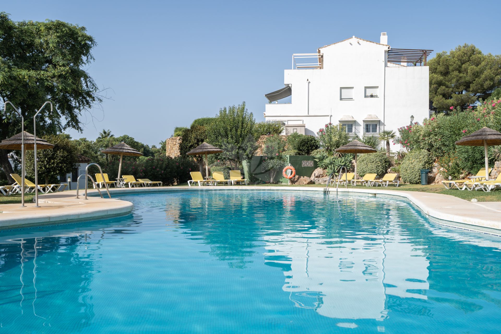 Ático en El Paraiso, Estepona