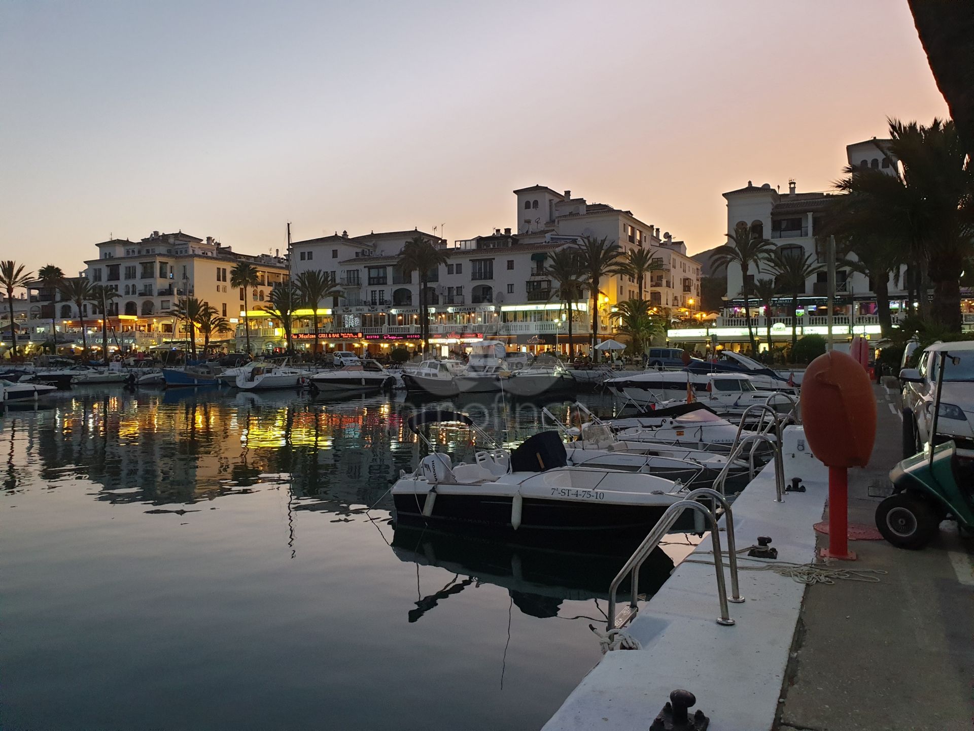 Duplex Penthouse in La Duquesa, Manilva