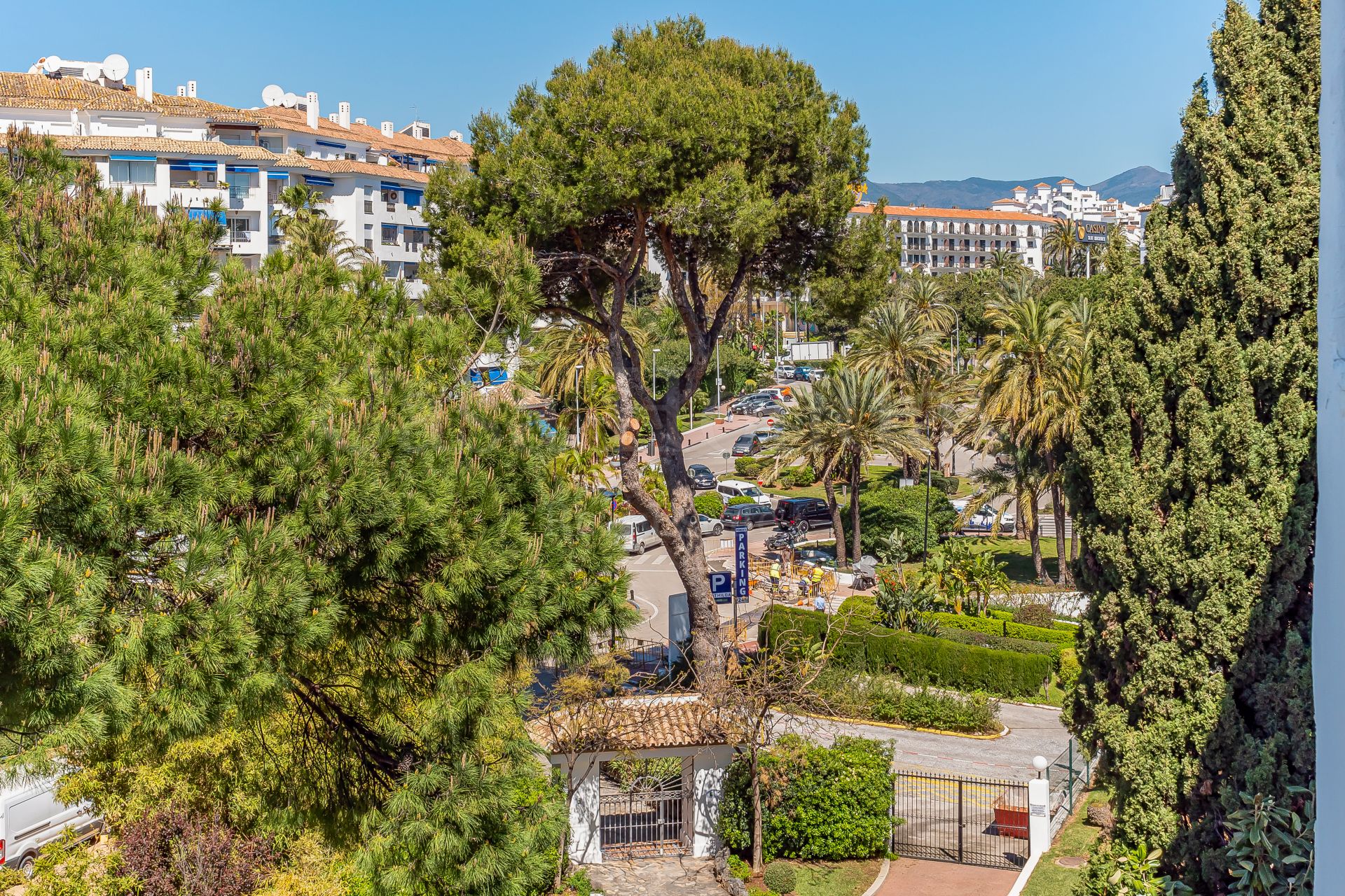 Apartamento en Playas del Duque, Marbella