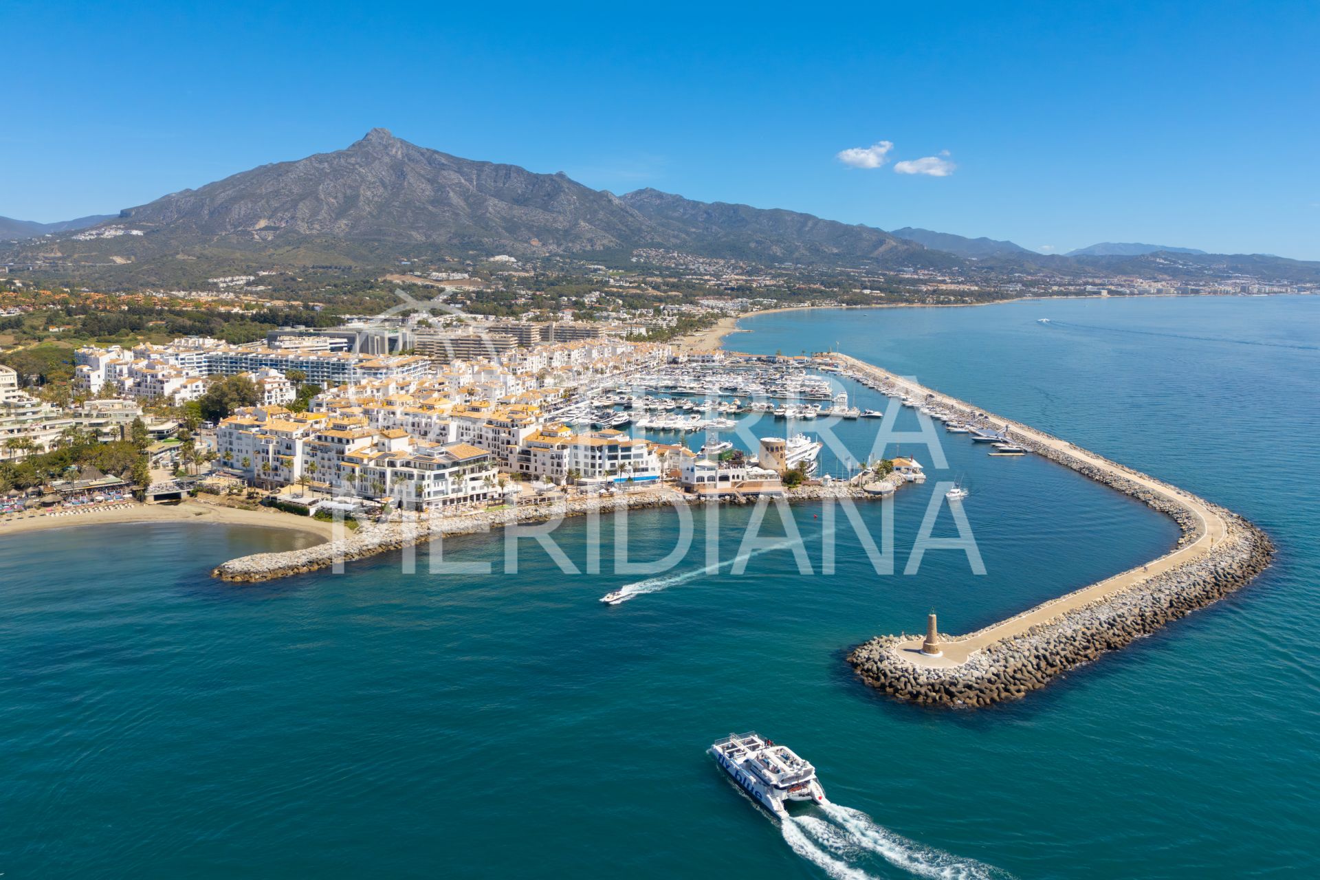 Apartment in Playas del Duque, Marbella