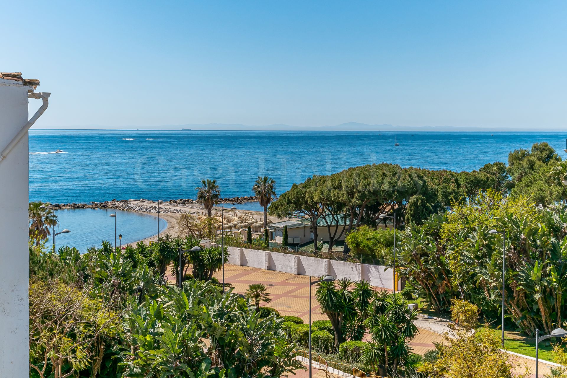 Apartamento en Playas del Duque, Marbella