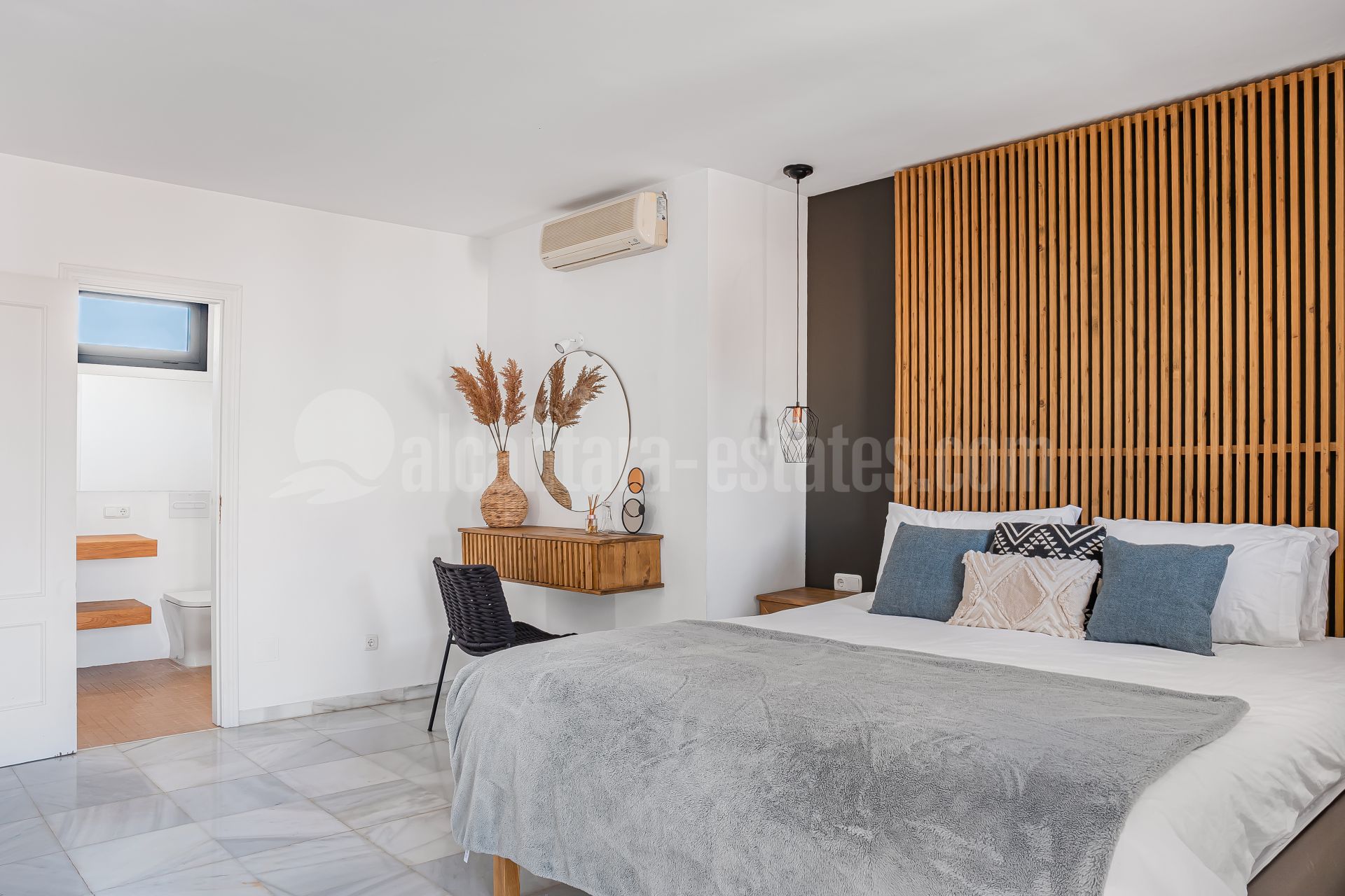 Villa in Nueva Andalucia, Marbella