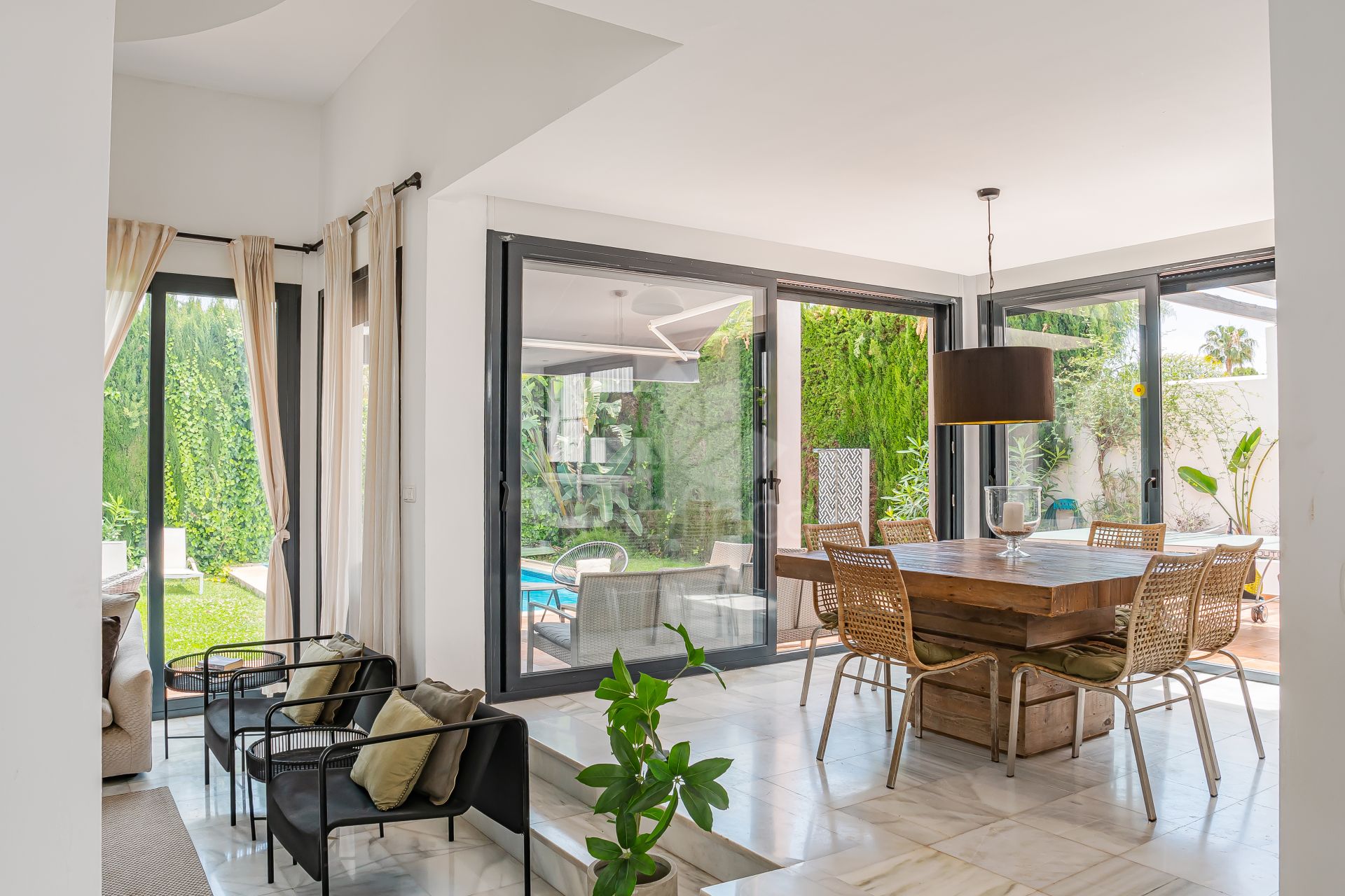 Villa in Nueva Andalucia, Marbella