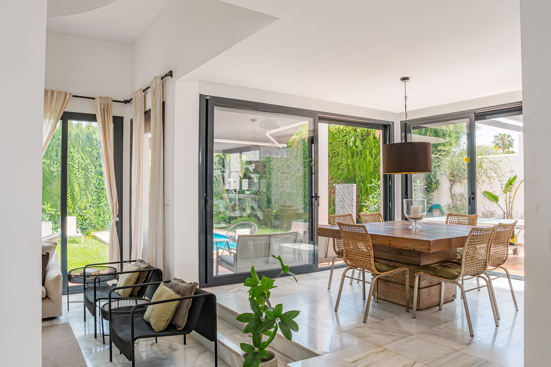 Villa in Nueva Andalucia, Marbella