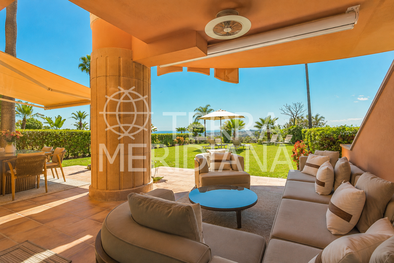 Ground Floor Apartment in Magna Marbella, Marbella