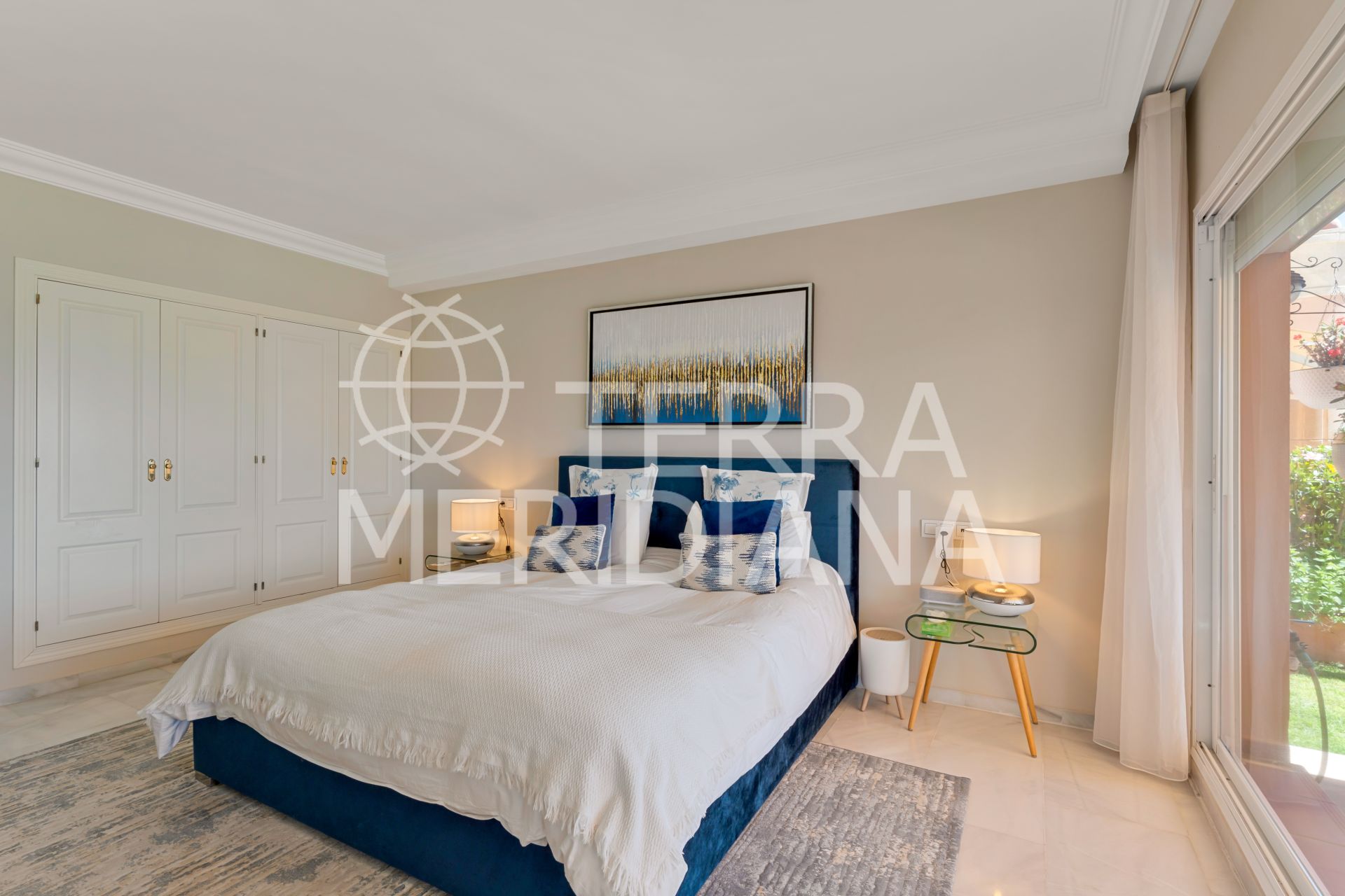 Ground Floor Apartment in Magna Marbella, Marbella