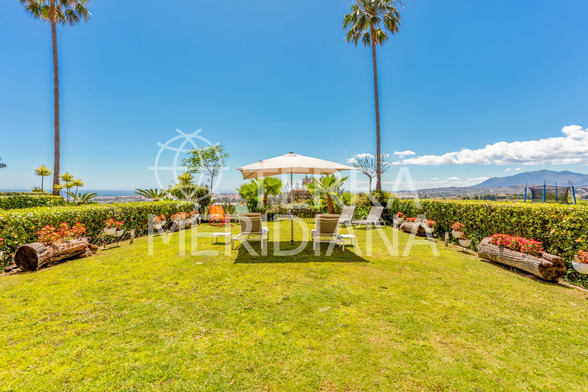 Ground Floor Apartment in Magna Marbella, Marbella