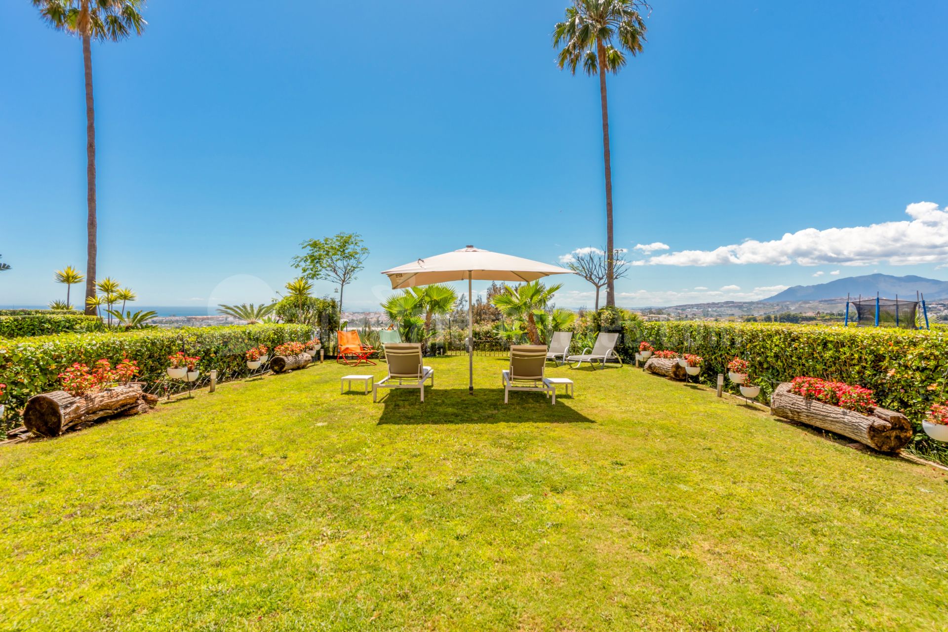 Apartamento Planta Baja en Magna Marbella, Marbella
