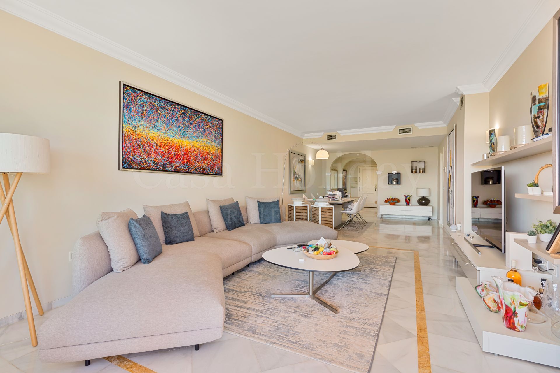 Ground Floor Apartment in Magna Marbella, Marbella