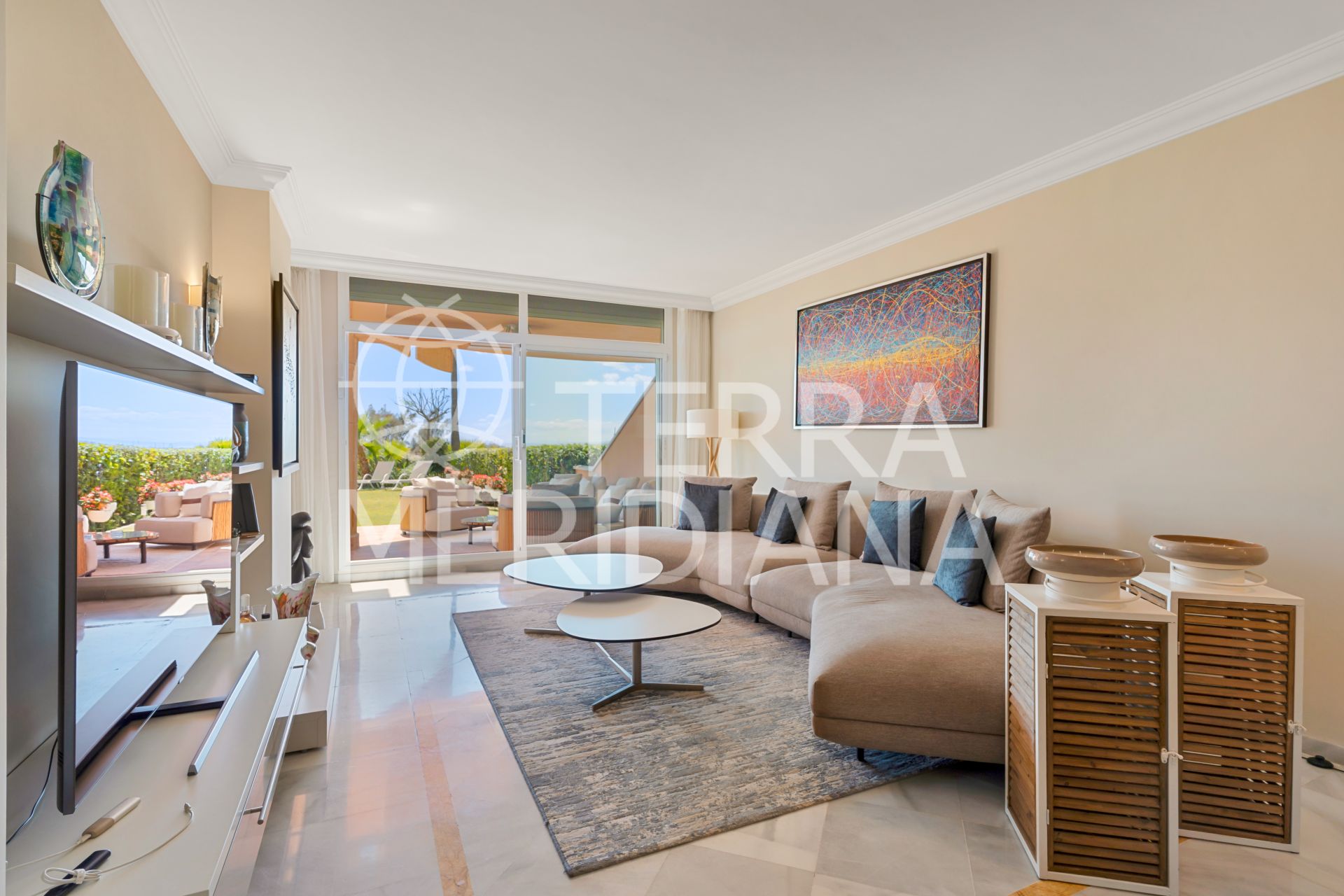 Ground Floor Apartment in Magna Marbella, Marbella