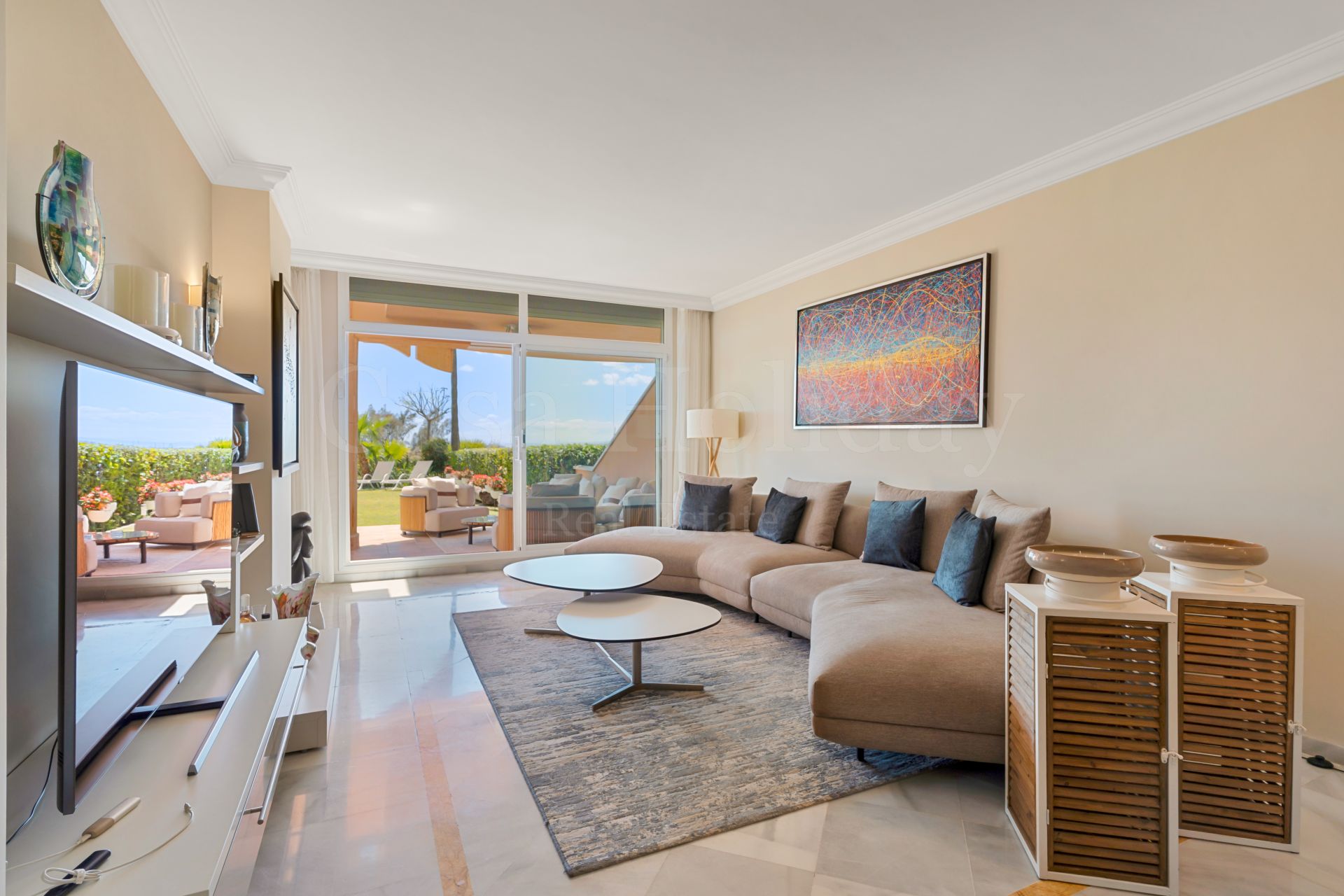 Ground Floor Apartment in Magna Marbella, Marbella