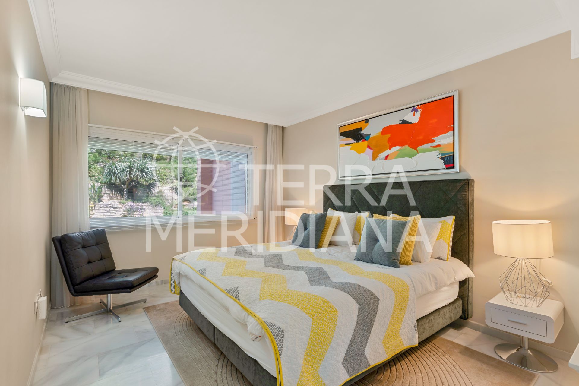 Ground Floor Apartment in Magna Marbella, Marbella