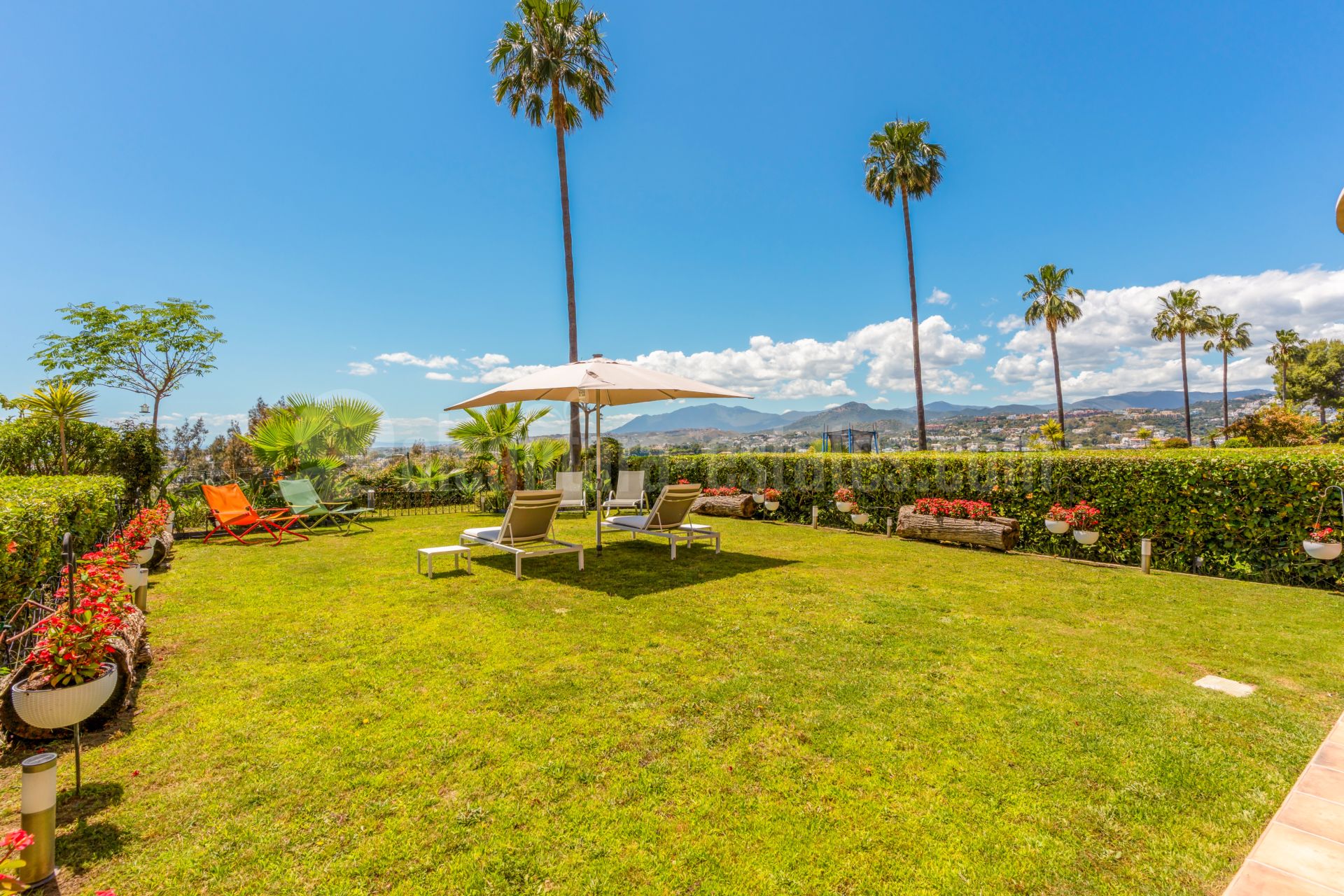 Apartamento Planta Baja en Magna Marbella, Marbella