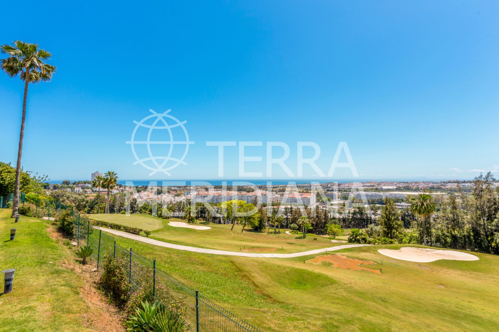Ground Floor Apartment in Magna Marbella, Marbella