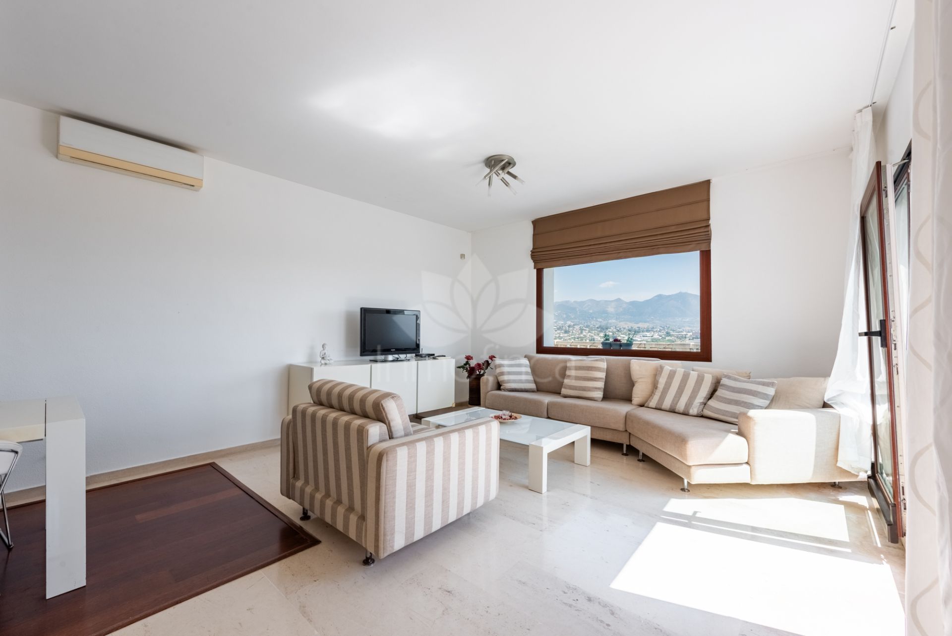 Villa en Cerros del Aguila, Mijas Costa