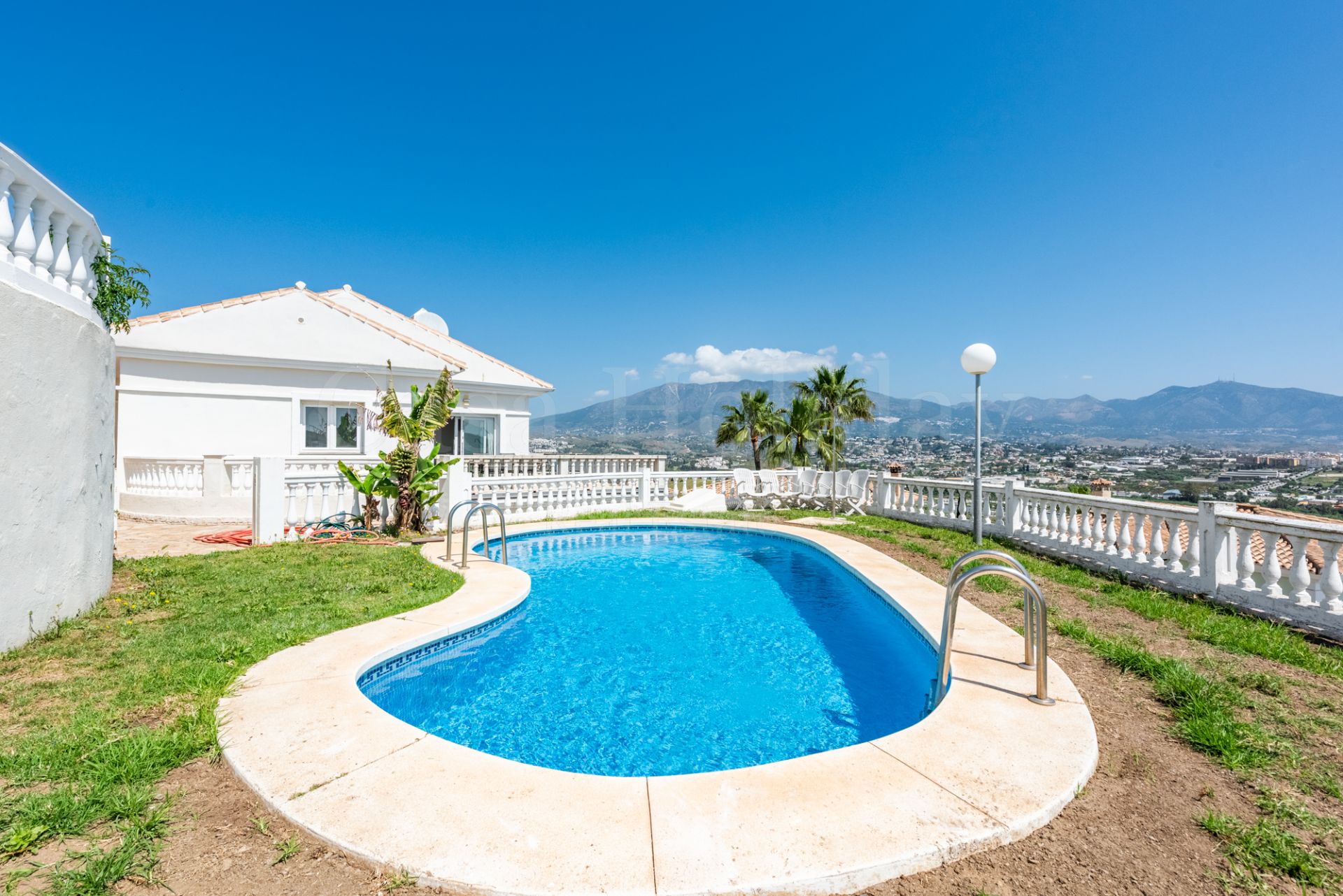 Villa en Cerros del Aguila, Mijas Costa