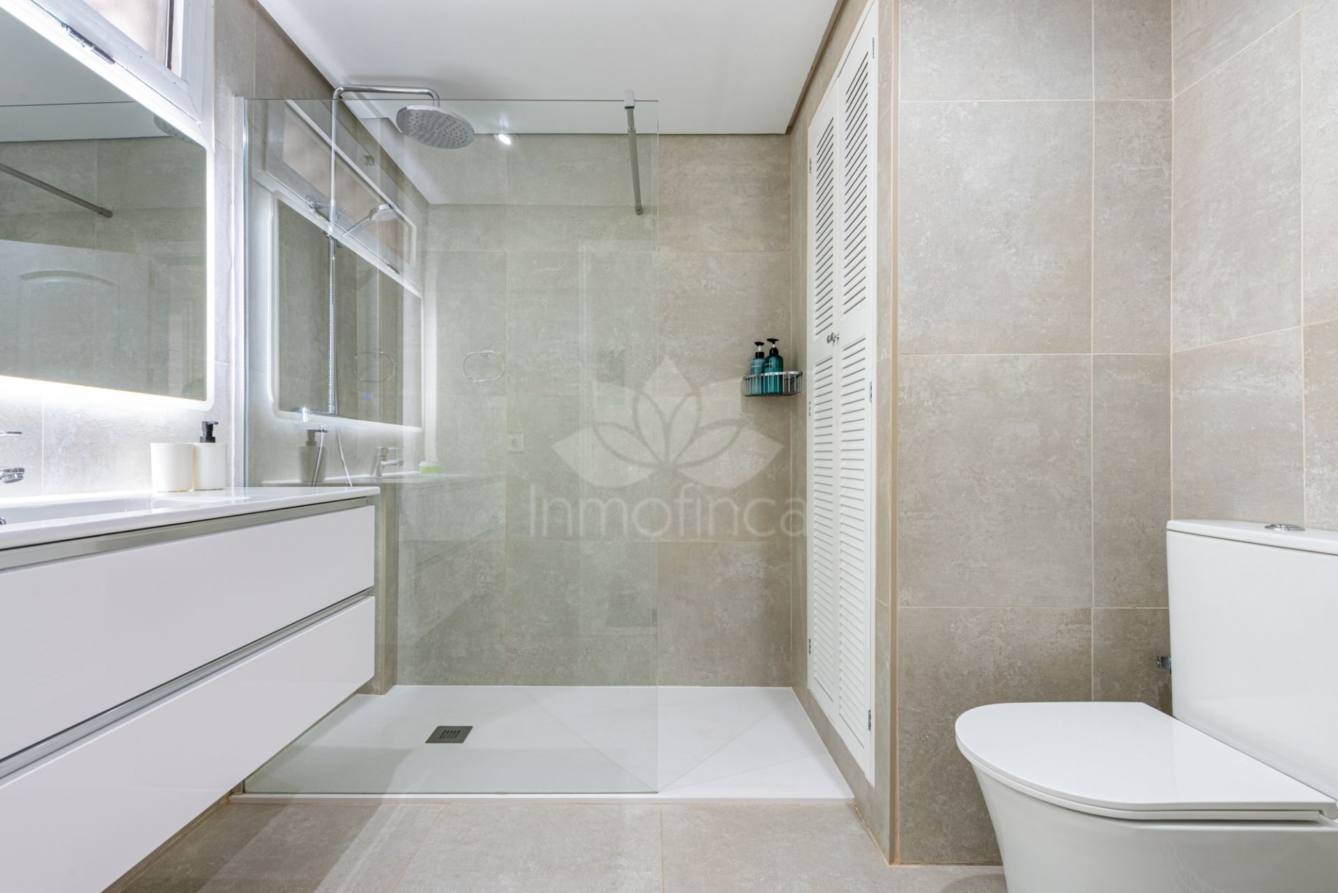Apartamento en Benalmadena Costa, Benalmadena