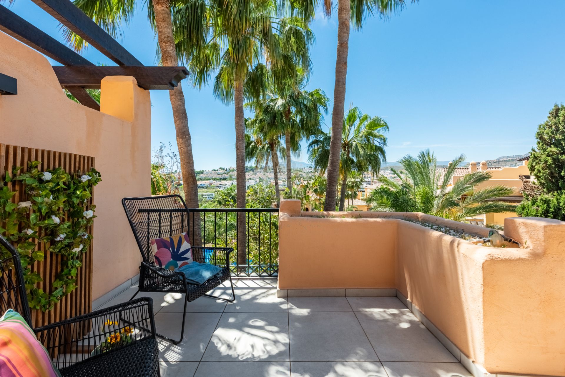 Atico Duplex en El Campanario, Estepona