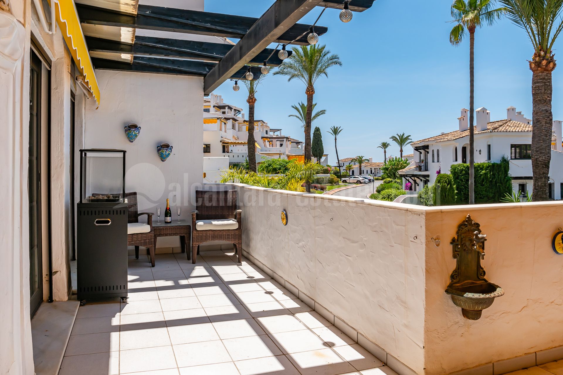 Apartment in Aldea Blanca, Marbella