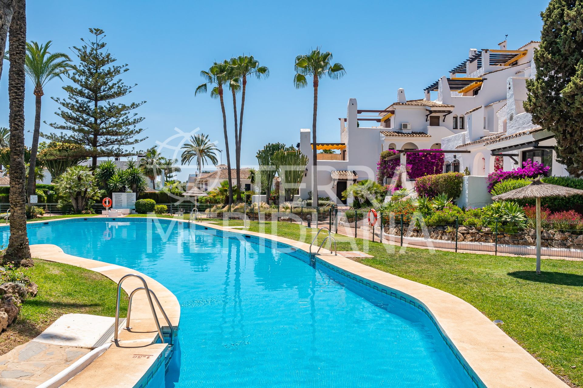 Apartment in Aldea Blanca, Marbella