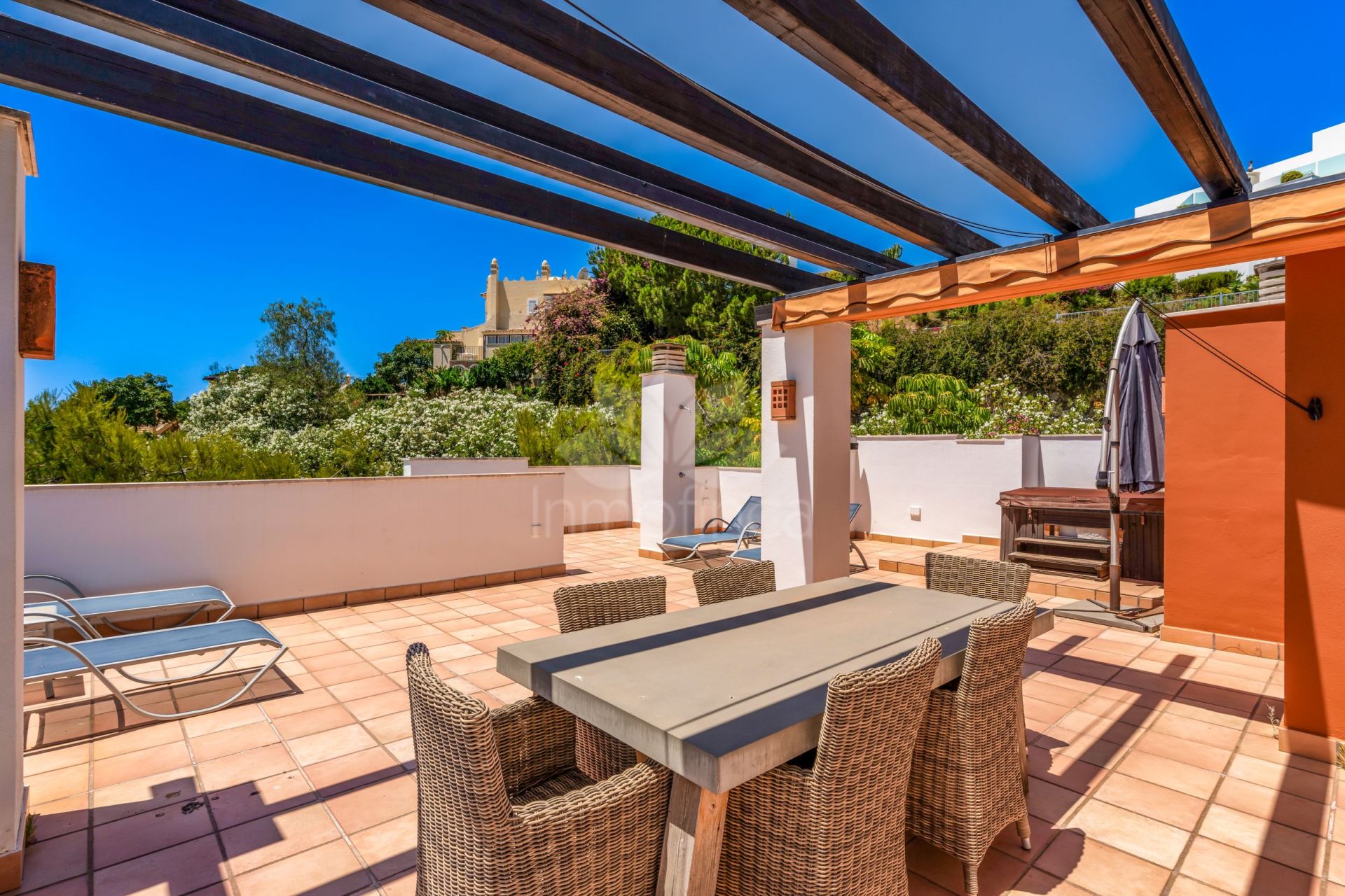 Duplex Penthouse in La Quinta Suites, Benahavis