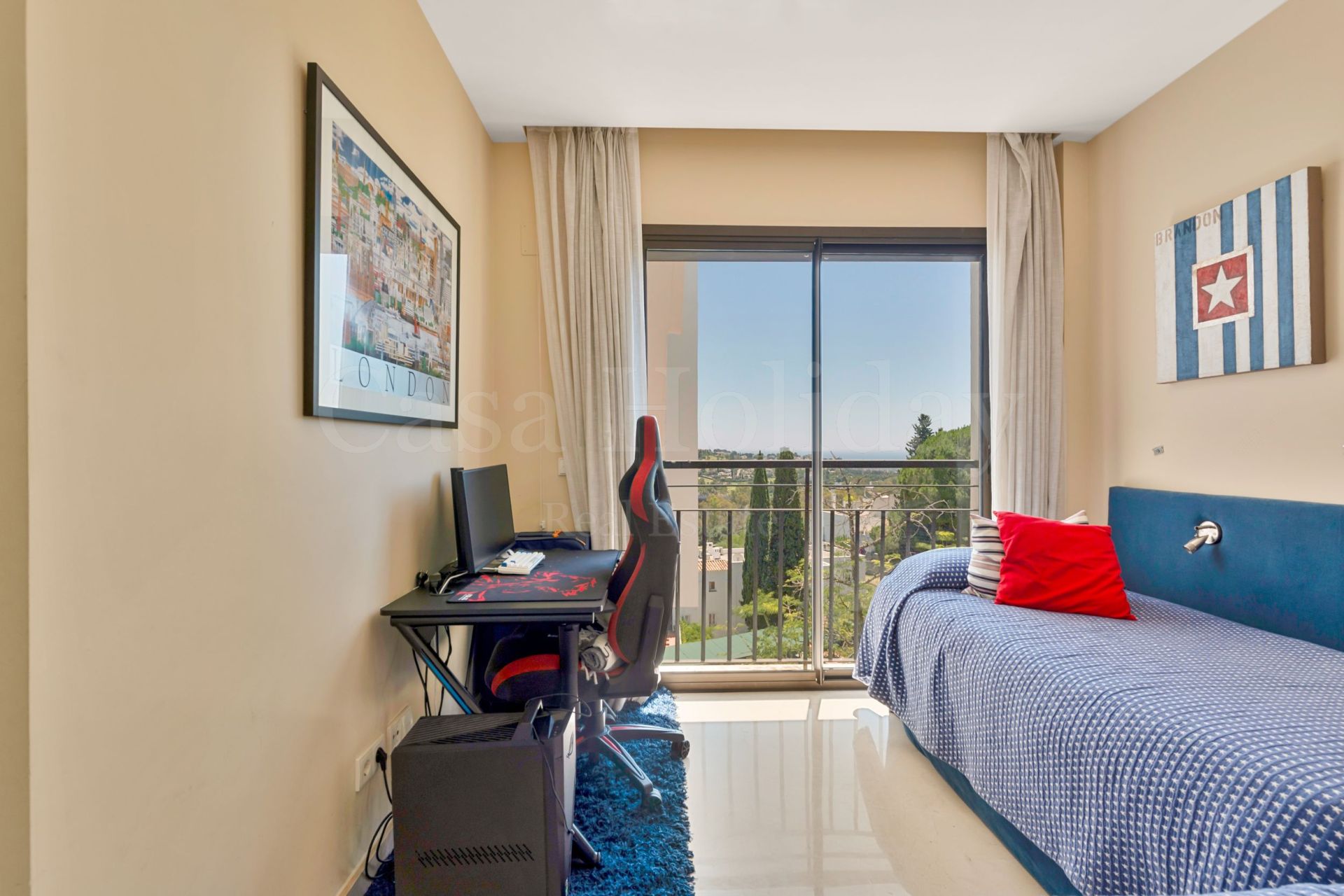 Atico Duplex en La Quinta Suites, Benahavis