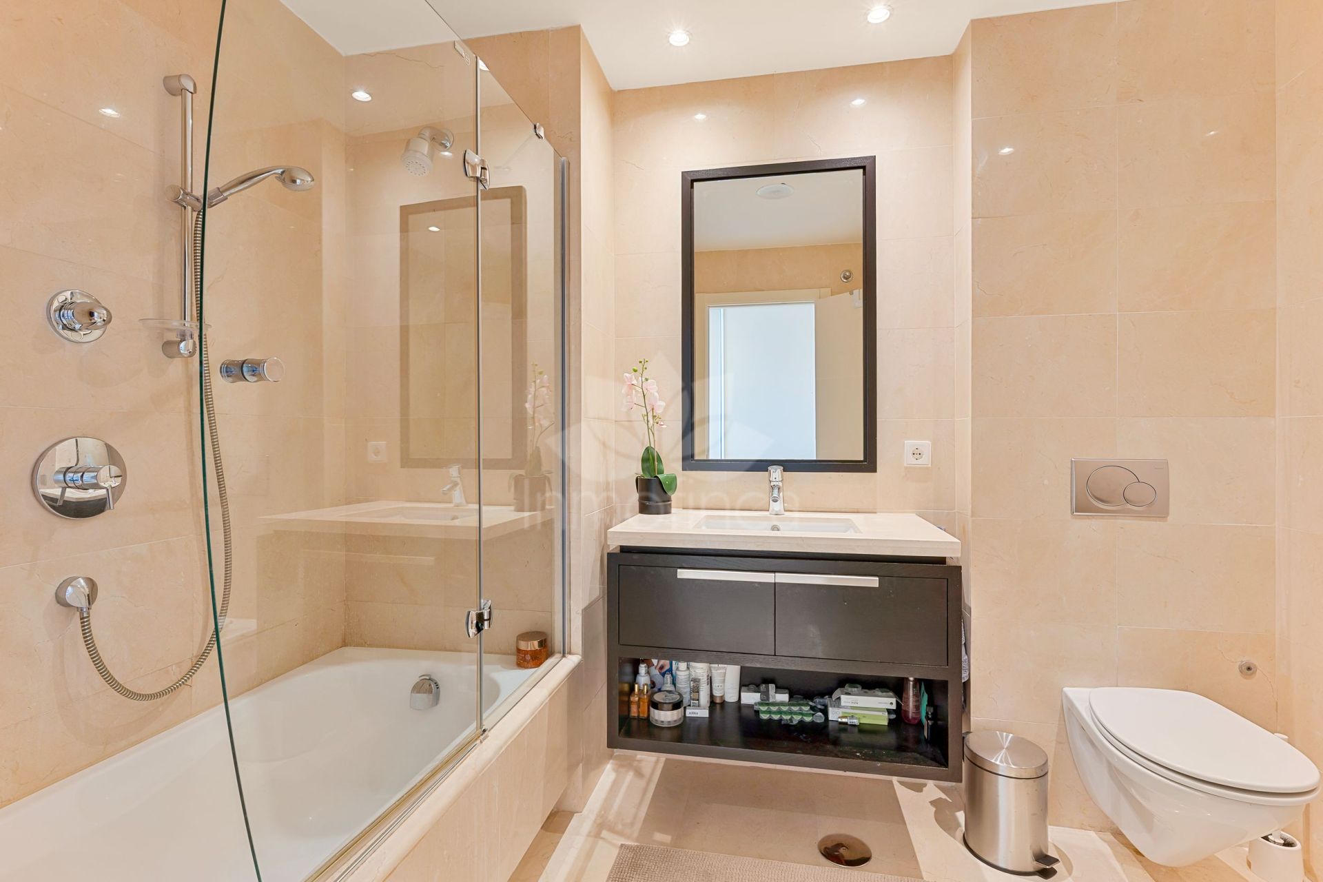 Duplex Penthouse in La Quinta Suites, Benahavis