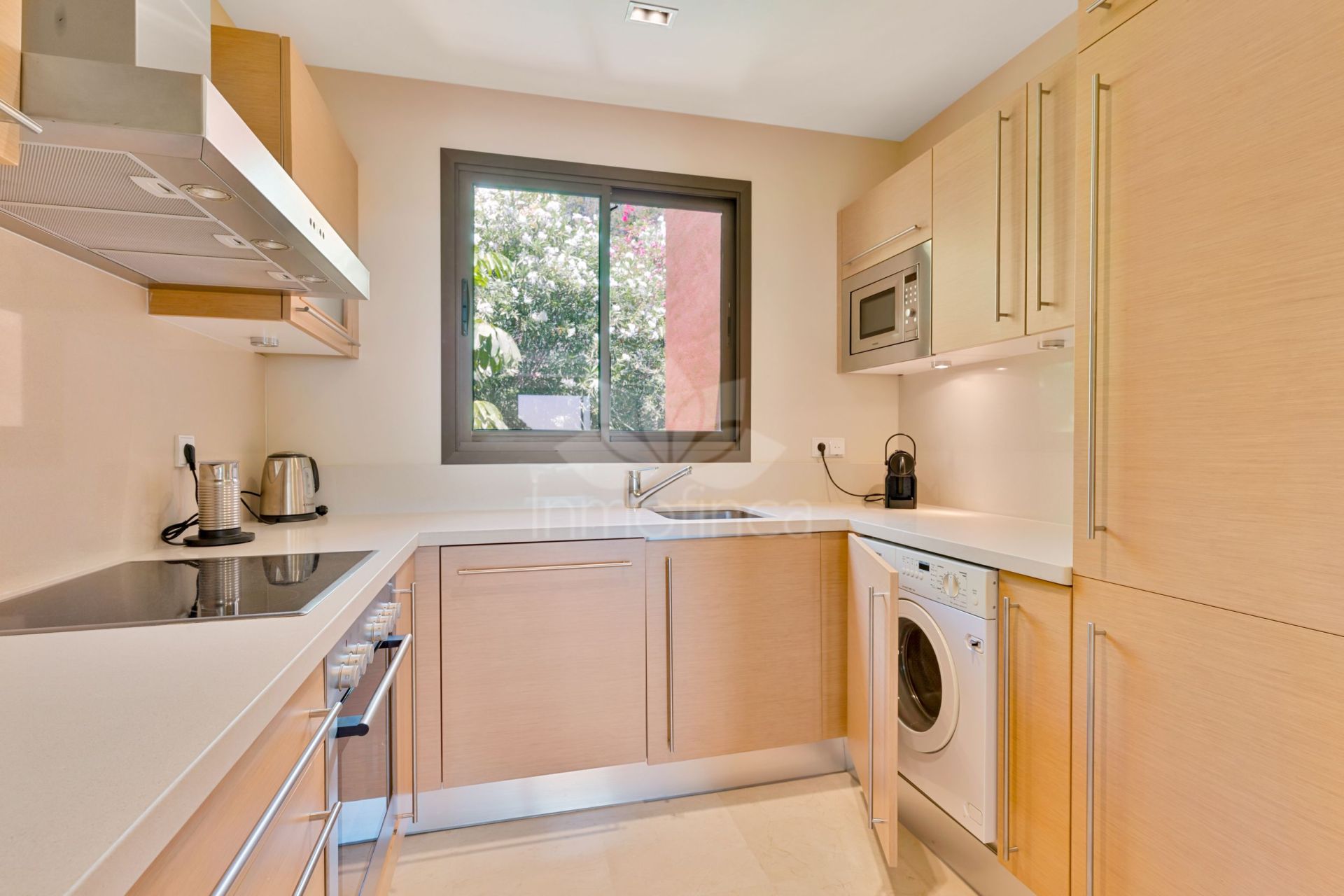 Duplex Penthouse in La Quinta Suites, Benahavis