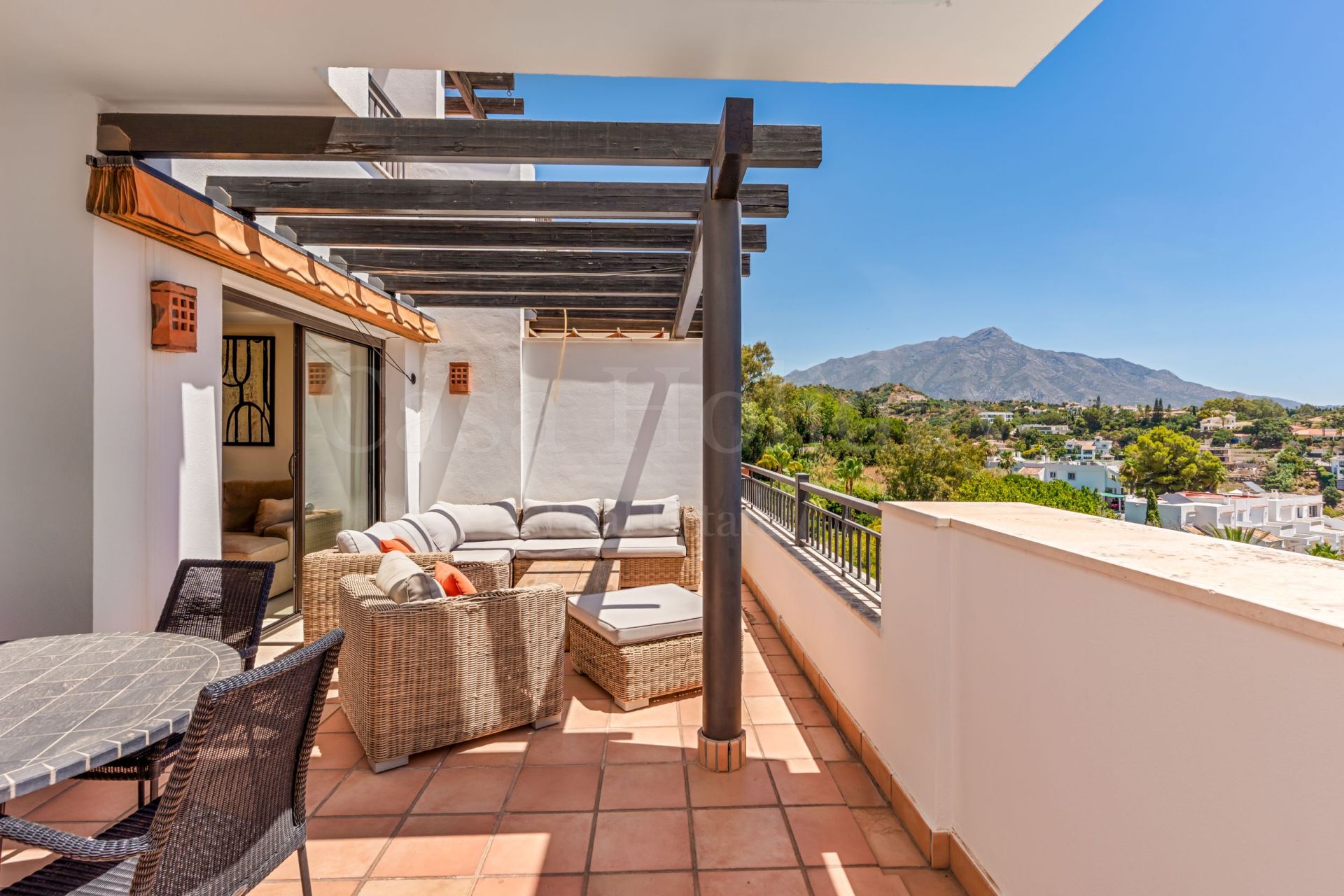 Atico Duplex en La Quinta Suites, Benahavis