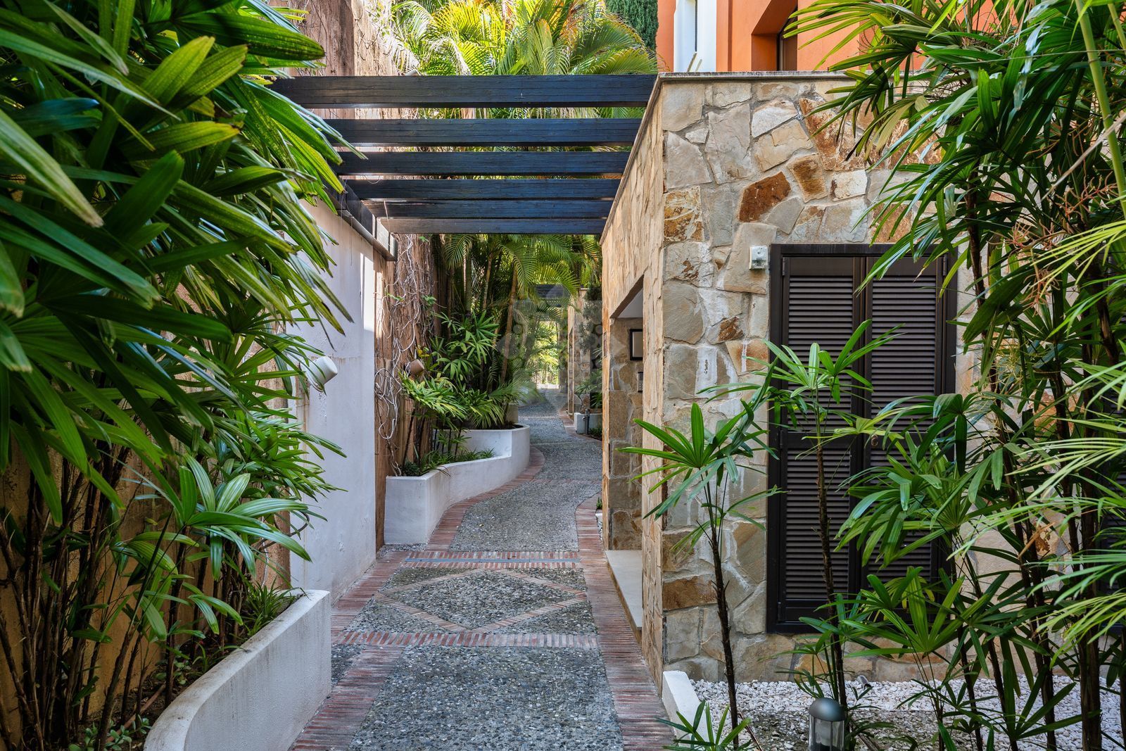 Atico Duplex en La Quinta Suites, Benahavis