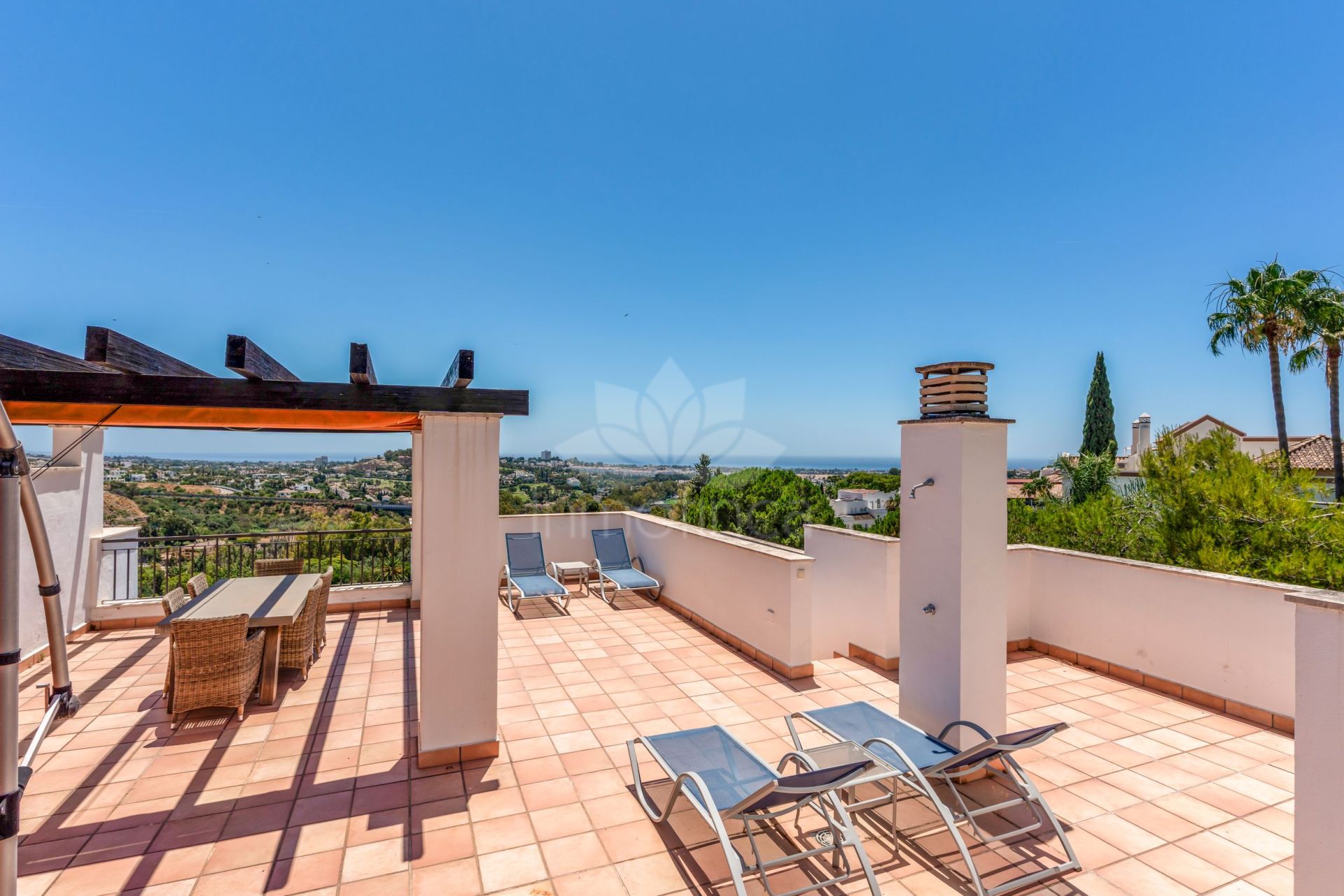 Duplex Penthouse in La Quinta Suites, Benahavis