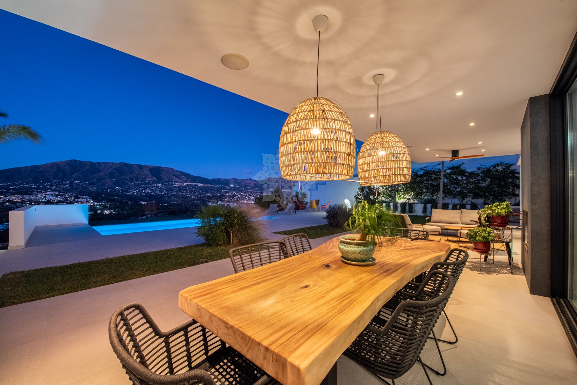 Villa en Cerros del Aguila, Mijas Costa