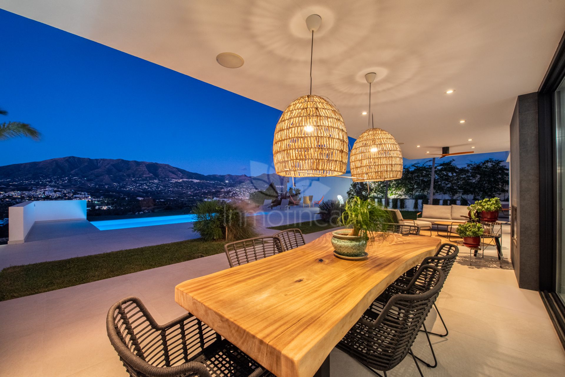 Villa in Cerros del Aguila, Mijas Costa